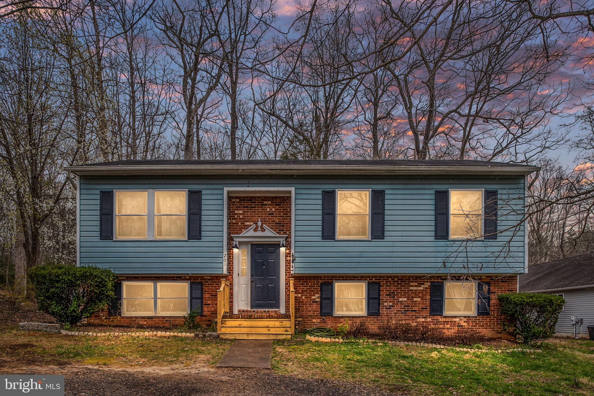 201 Monticello CIRCLE