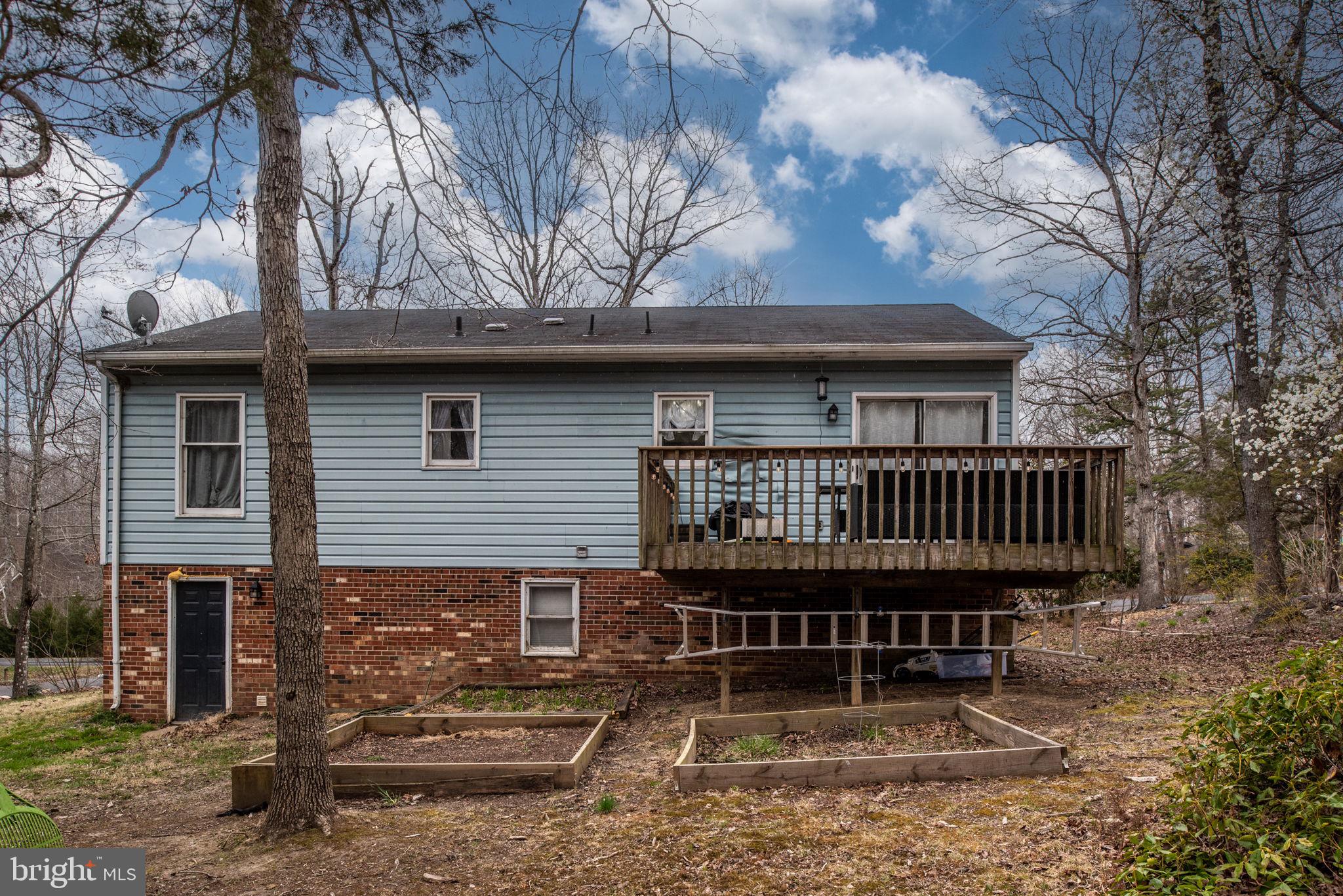 201 Monticello CIRCLE