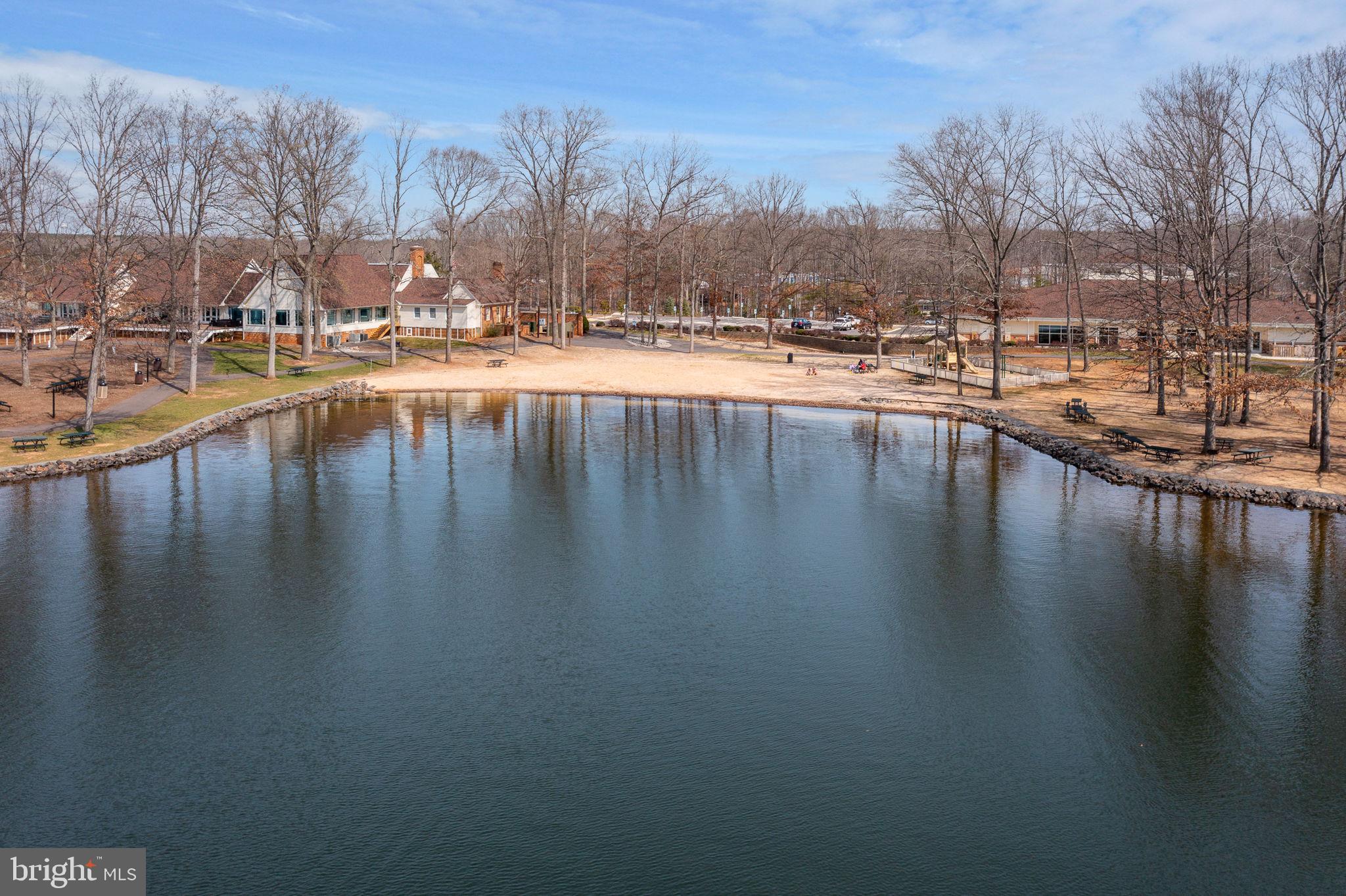 201 Monticello CIRCLE