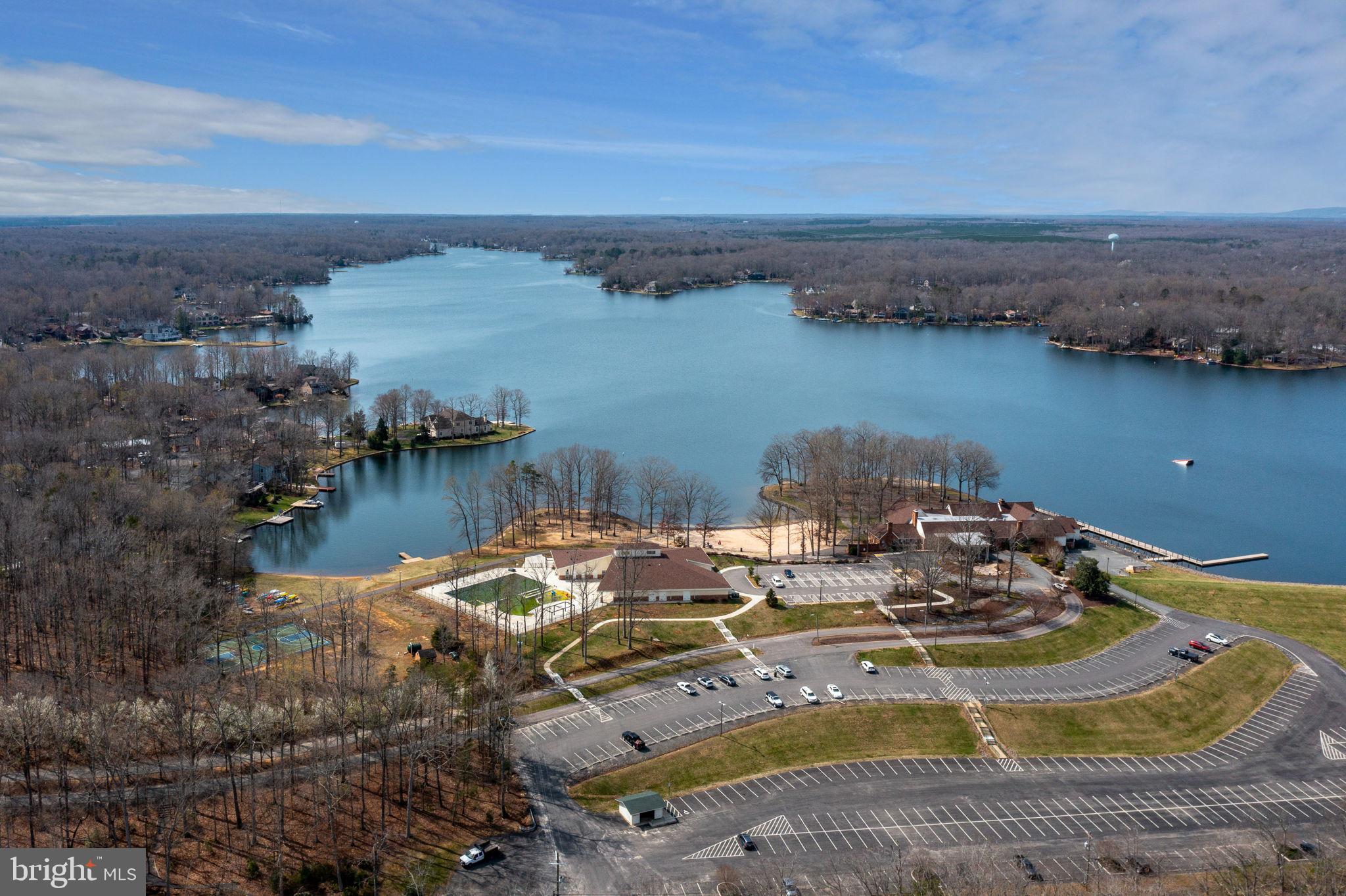 201 Monticello CIRCLE