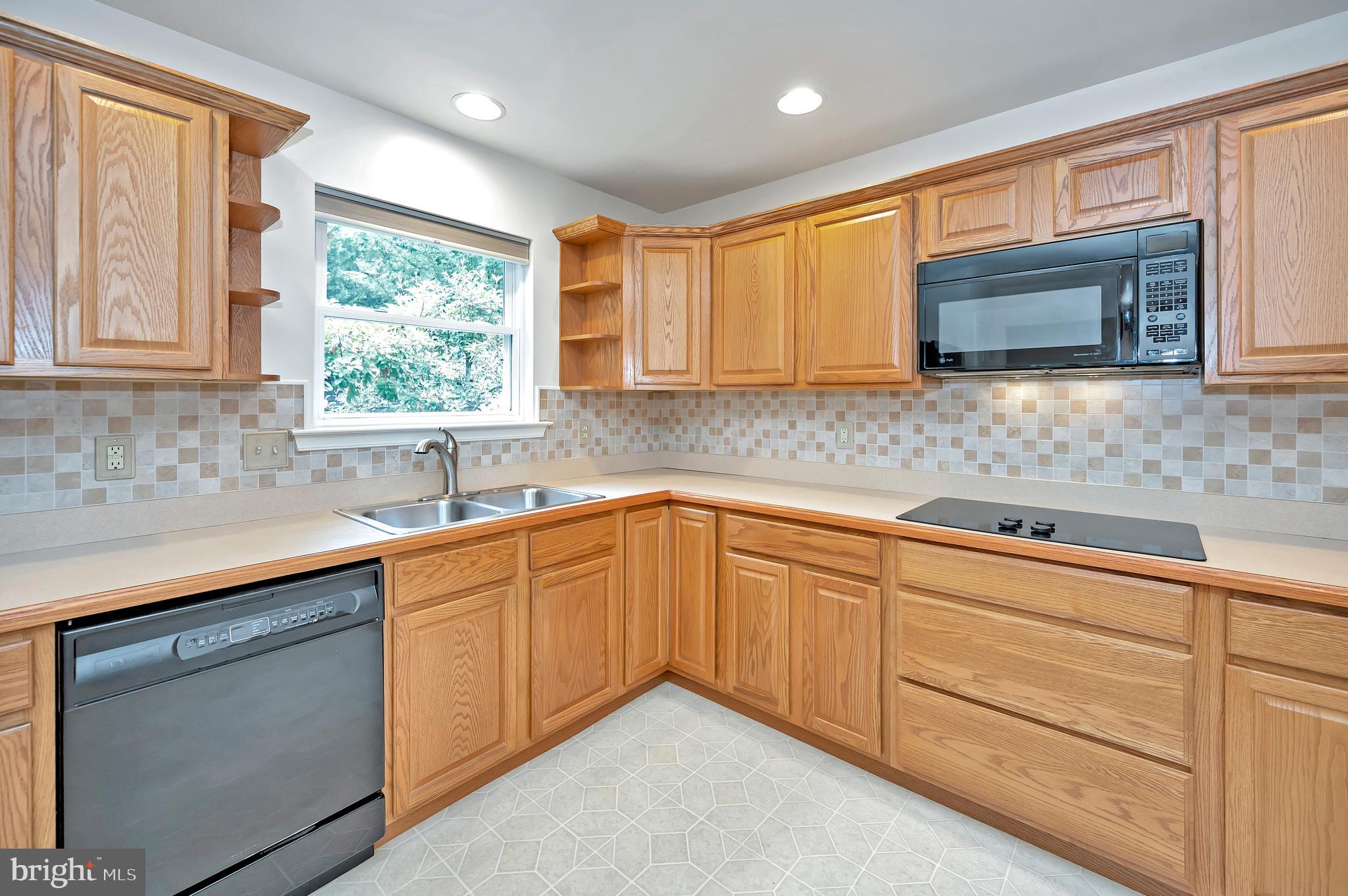 116 Cumberland CIRCLE