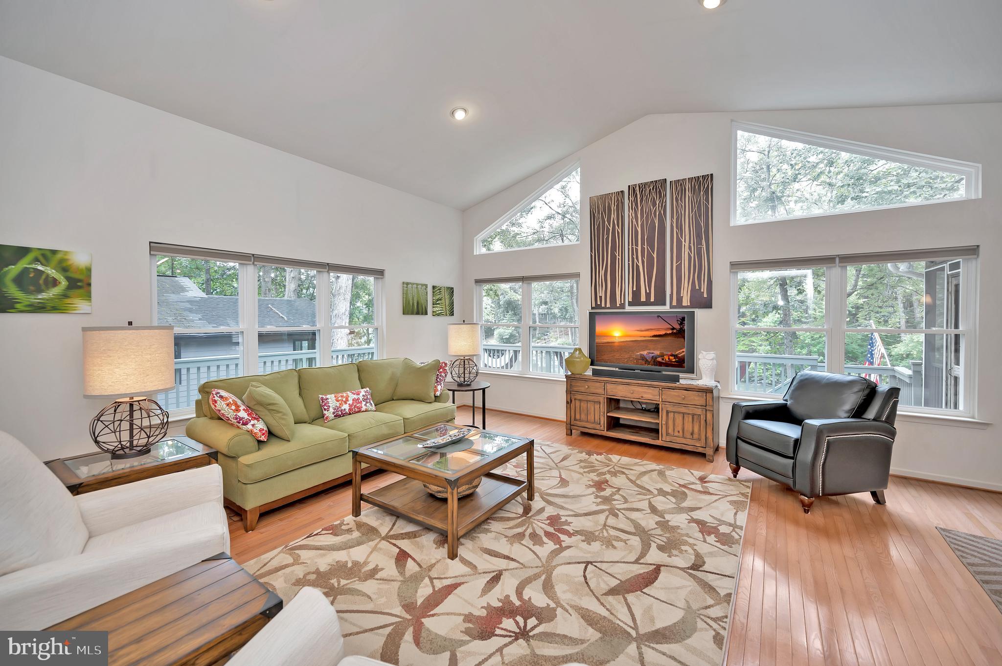 116 Cumberland CIRCLE