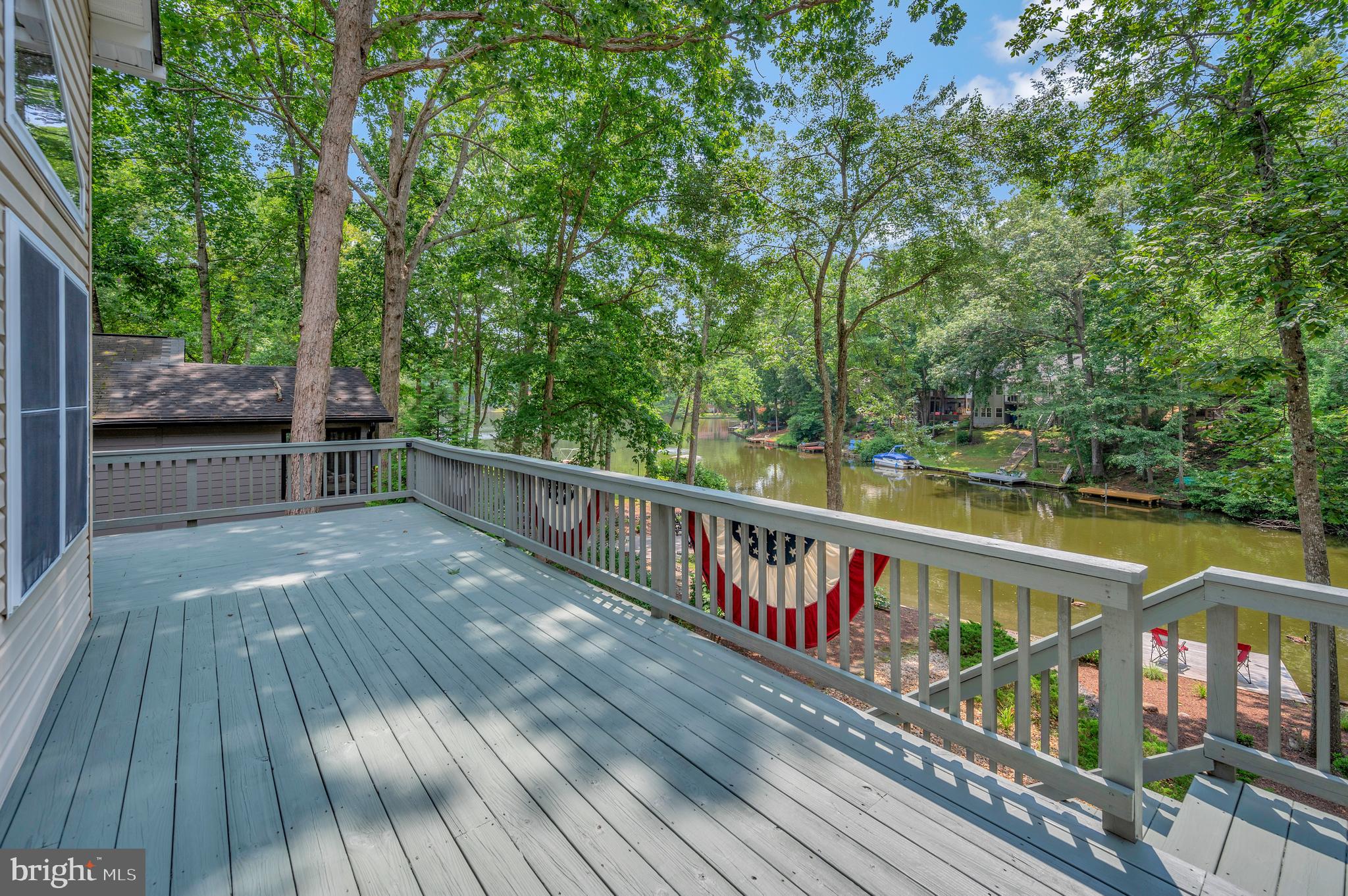 116 Cumberland CIRCLE