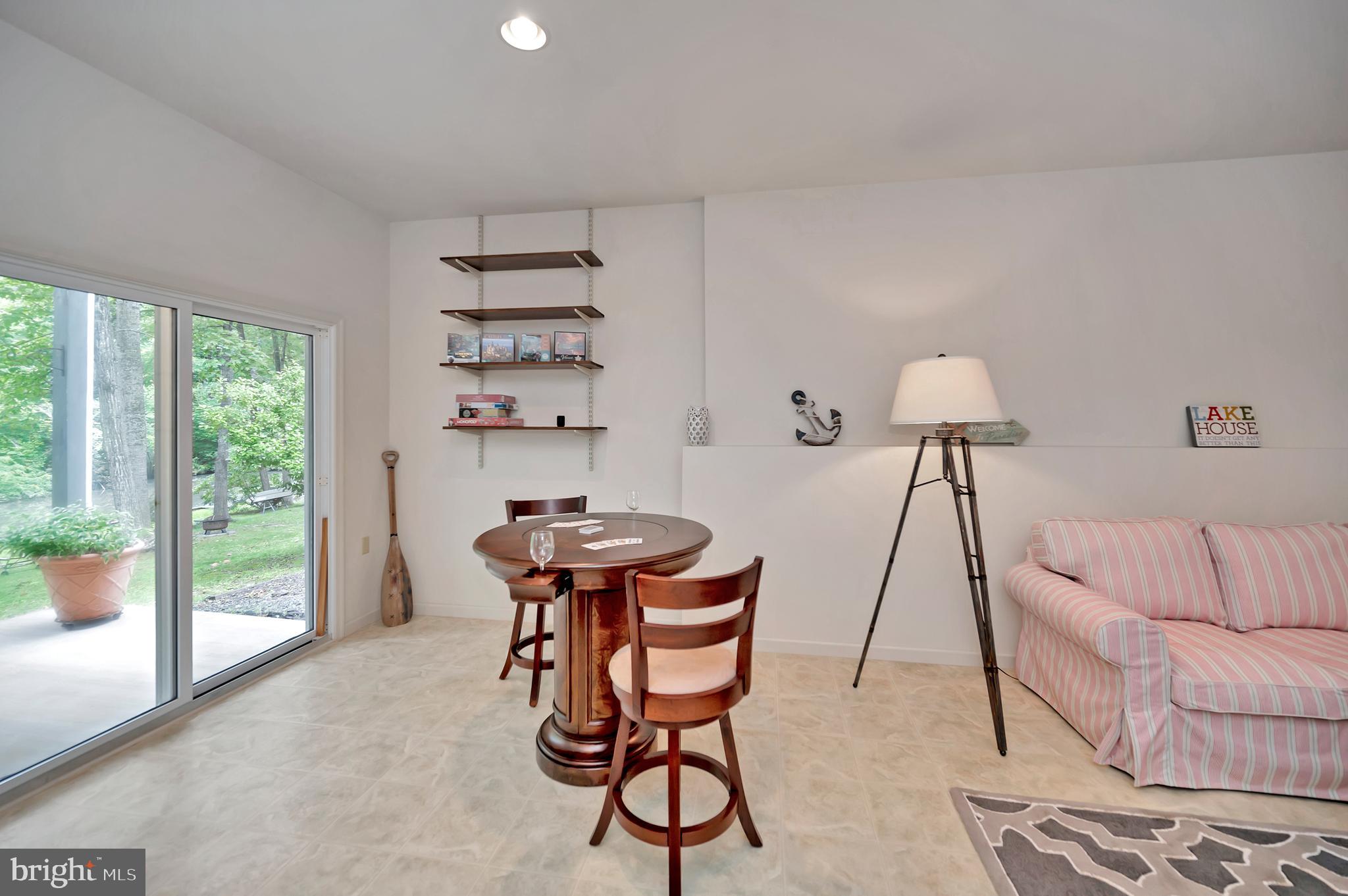 116 Cumberland CIRCLE