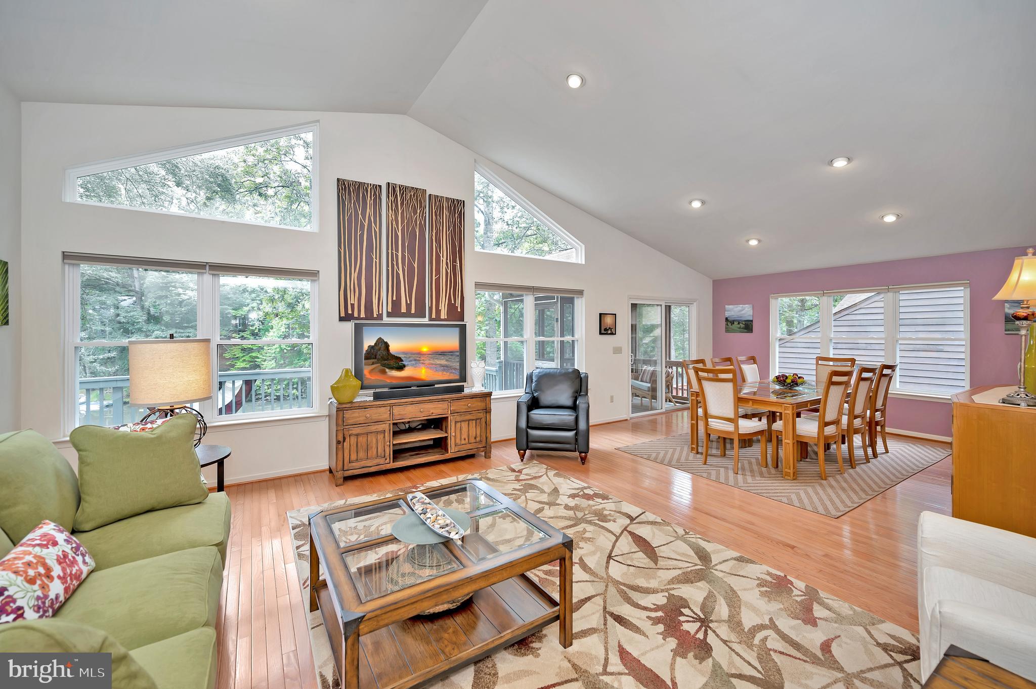 116 Cumberland CIRCLE