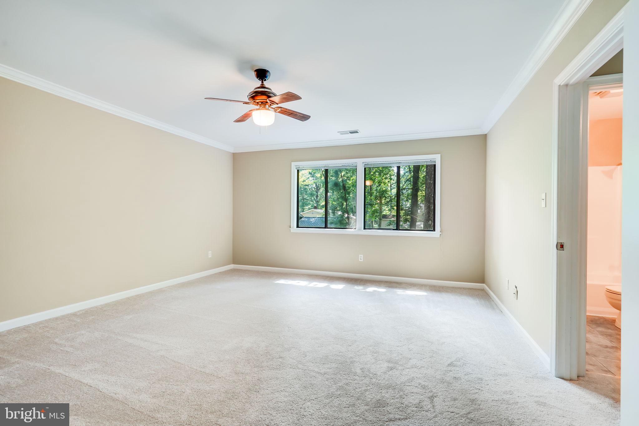 1503 Lakeview Pkwy
