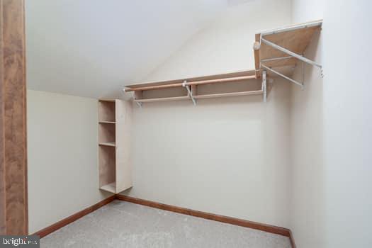 1503 Lakeview Pkwy