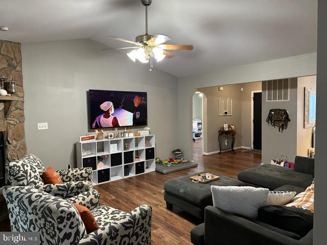 119 Yorktown Blvd