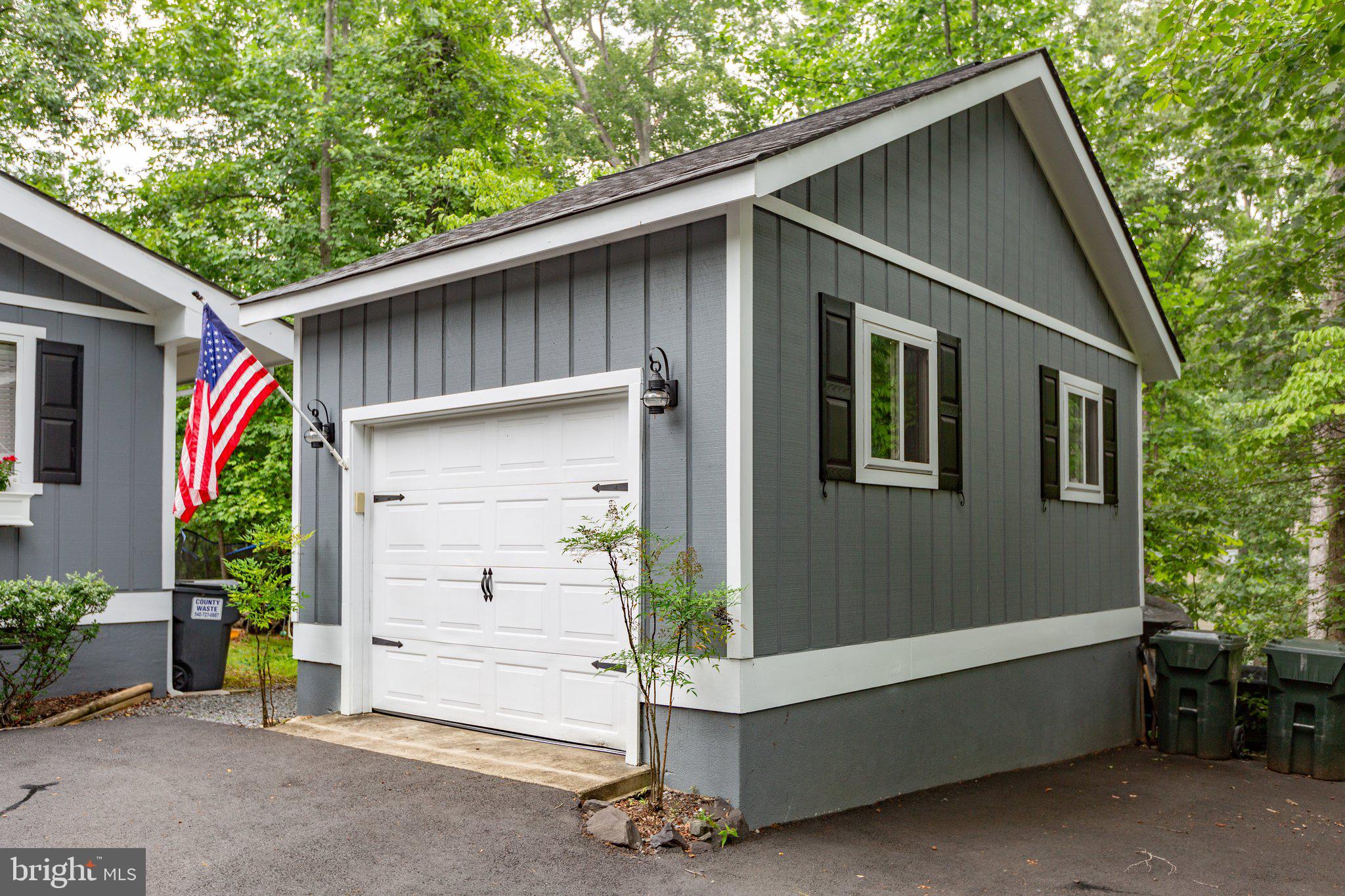 307 Westover PARKWAY