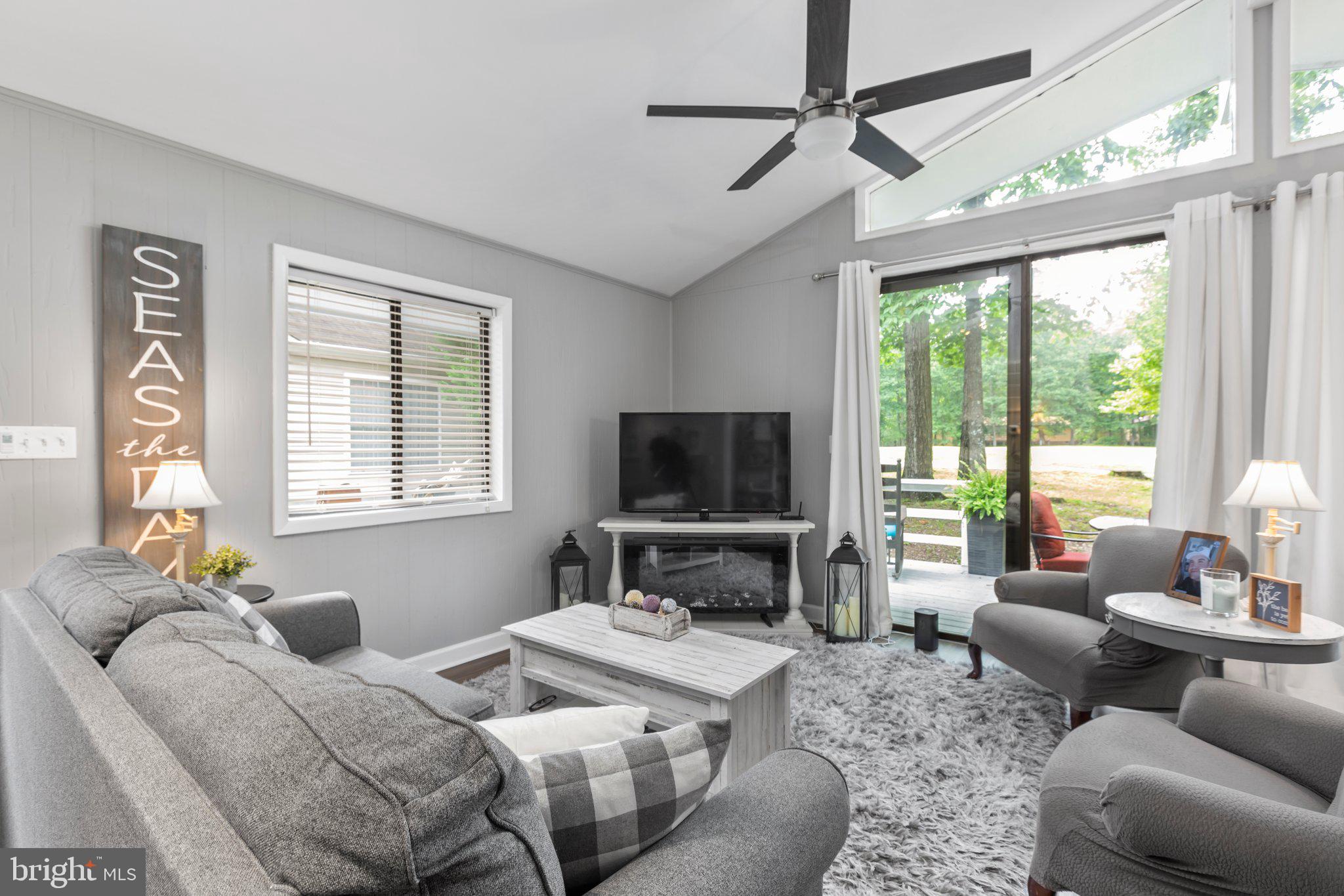 307 Westover PARKWAY