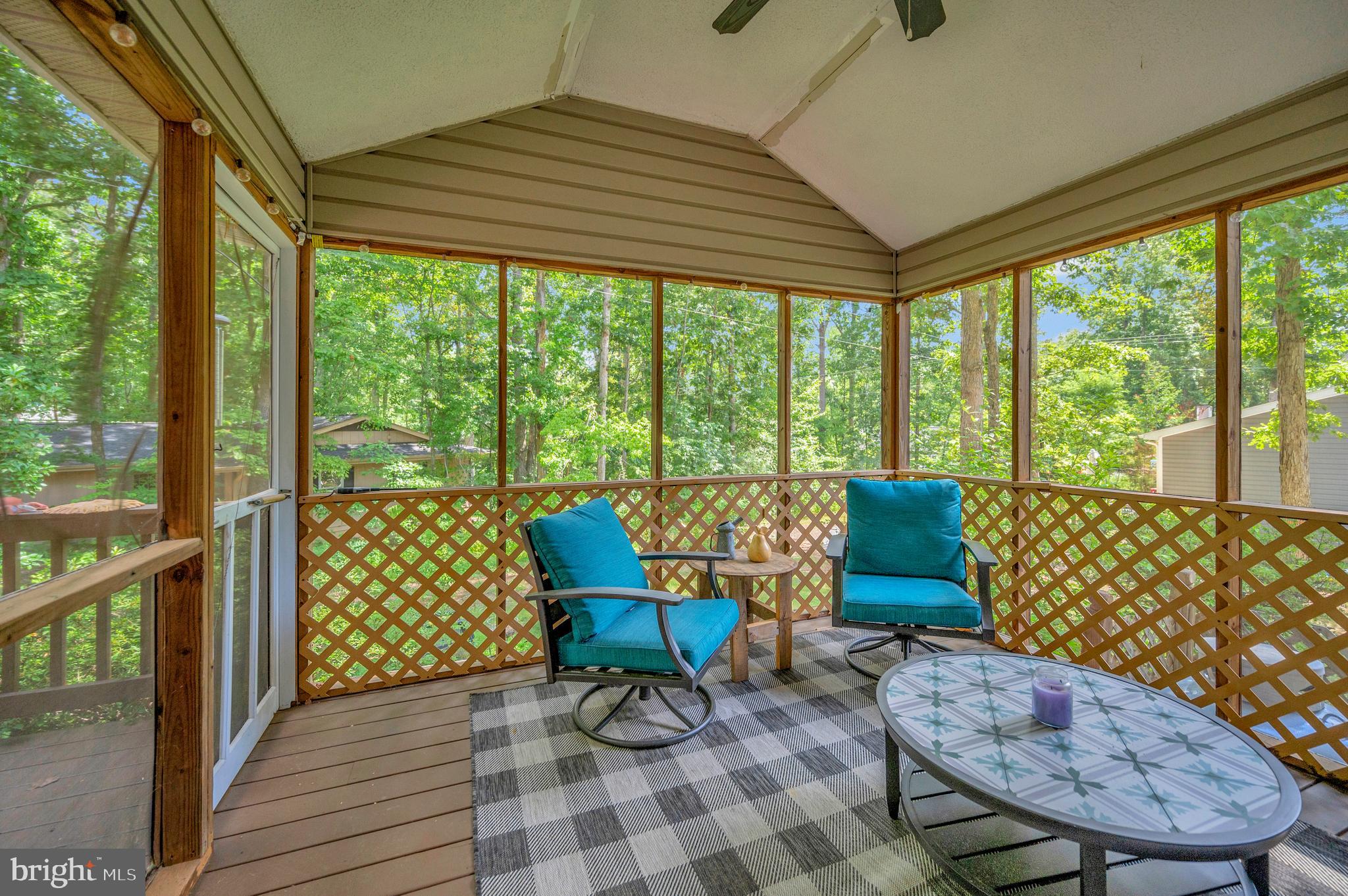 108 Meadowview Lane