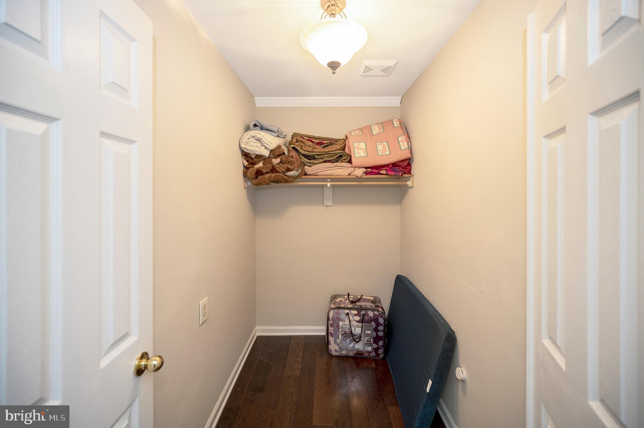 108 Meadowview Lane