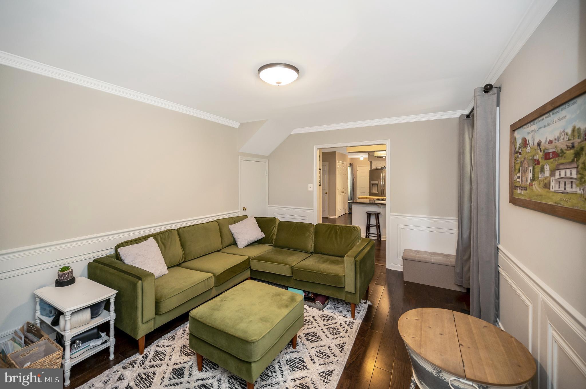 108 Meadowview Lane