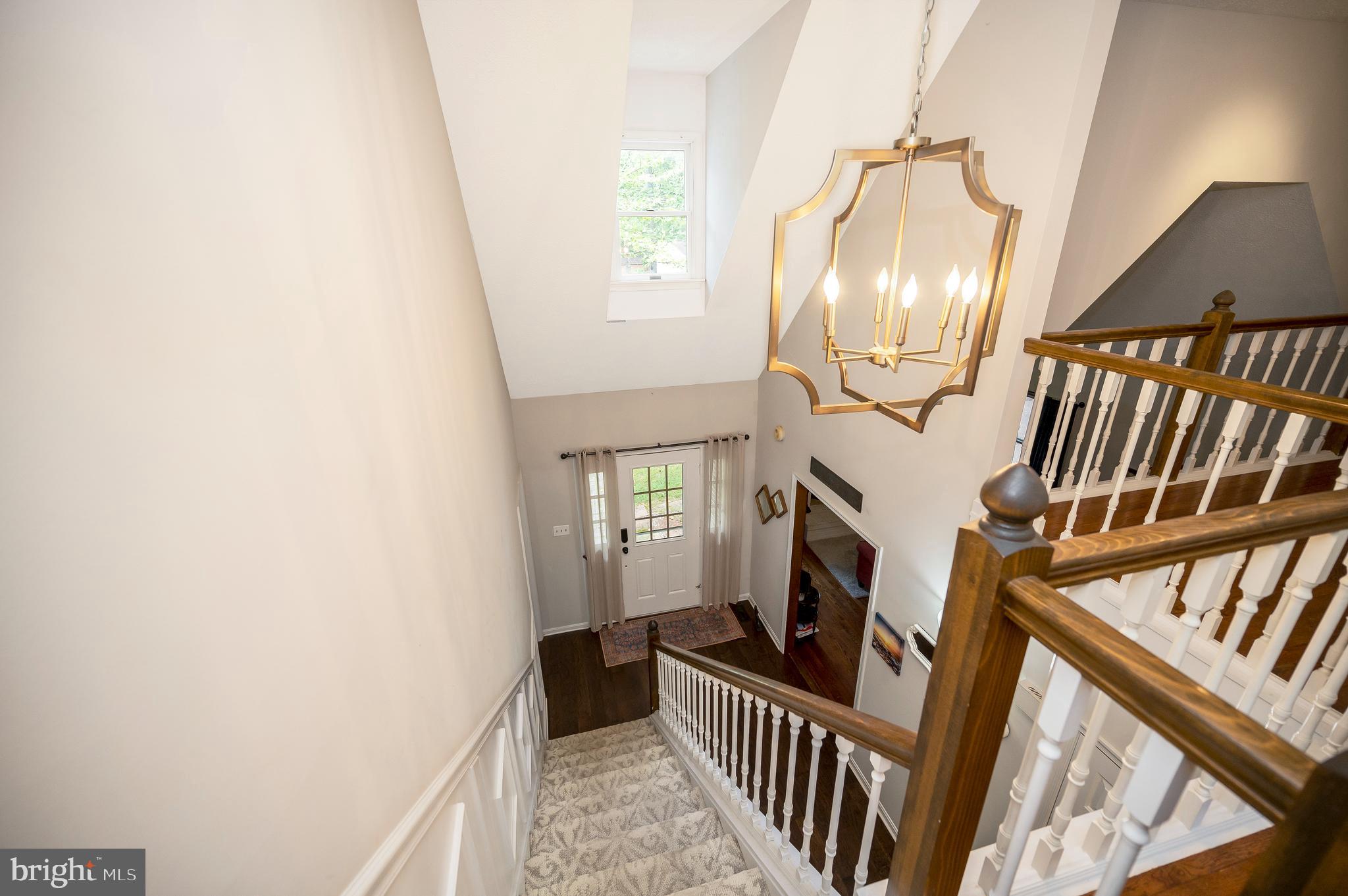 108 Meadowview Lane