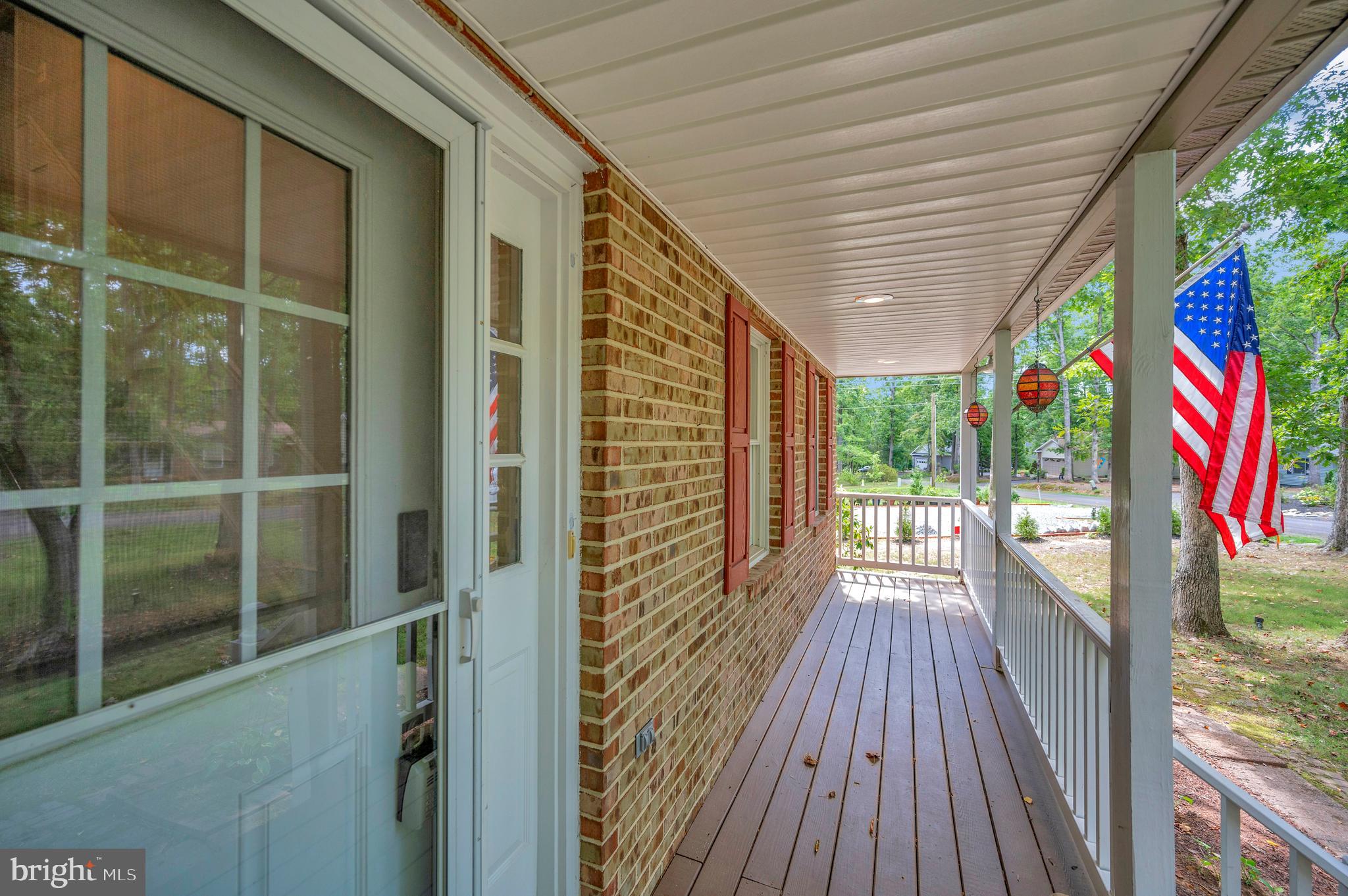 108 Meadowview Lane