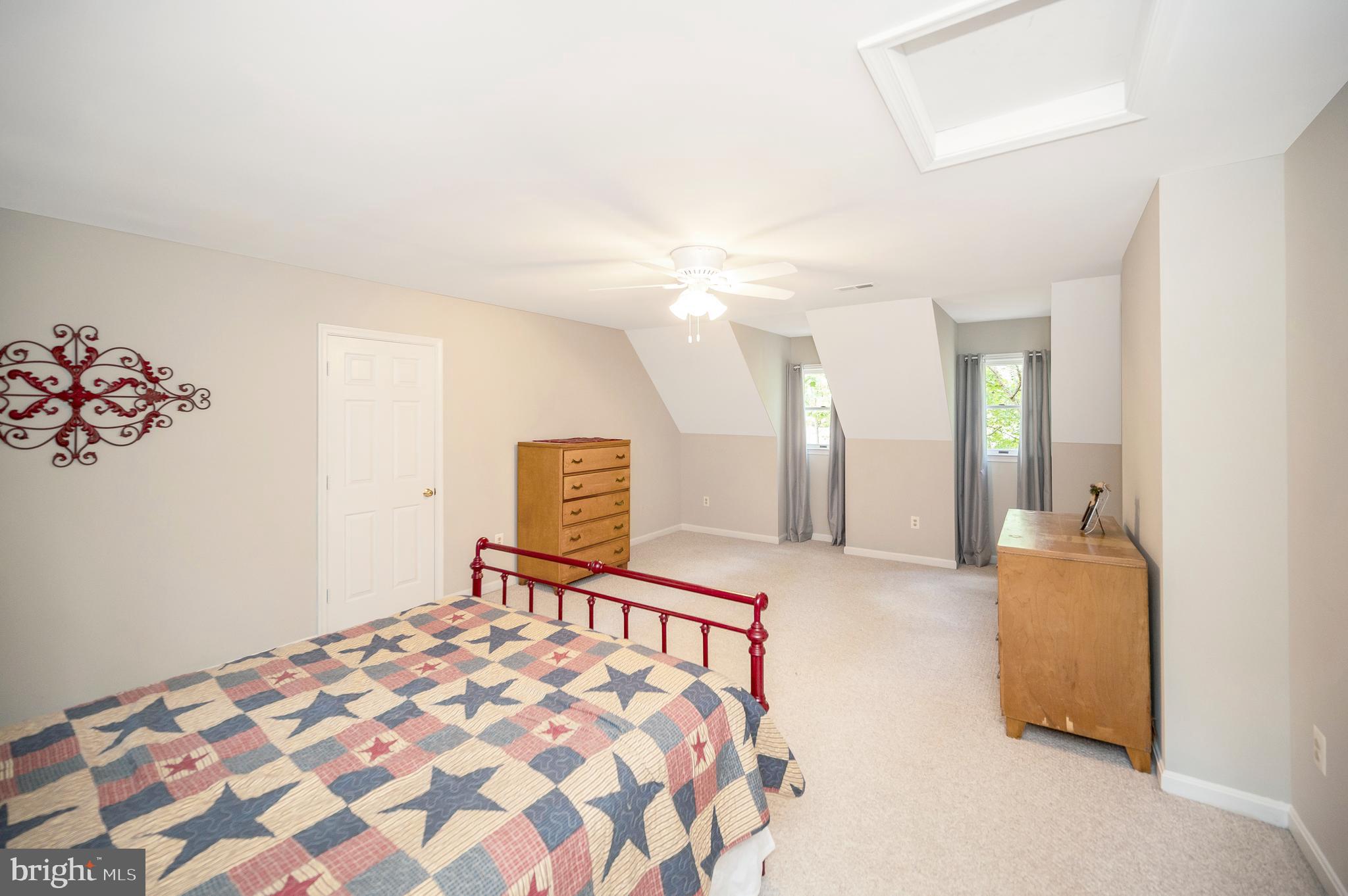 108 Meadowview Lane