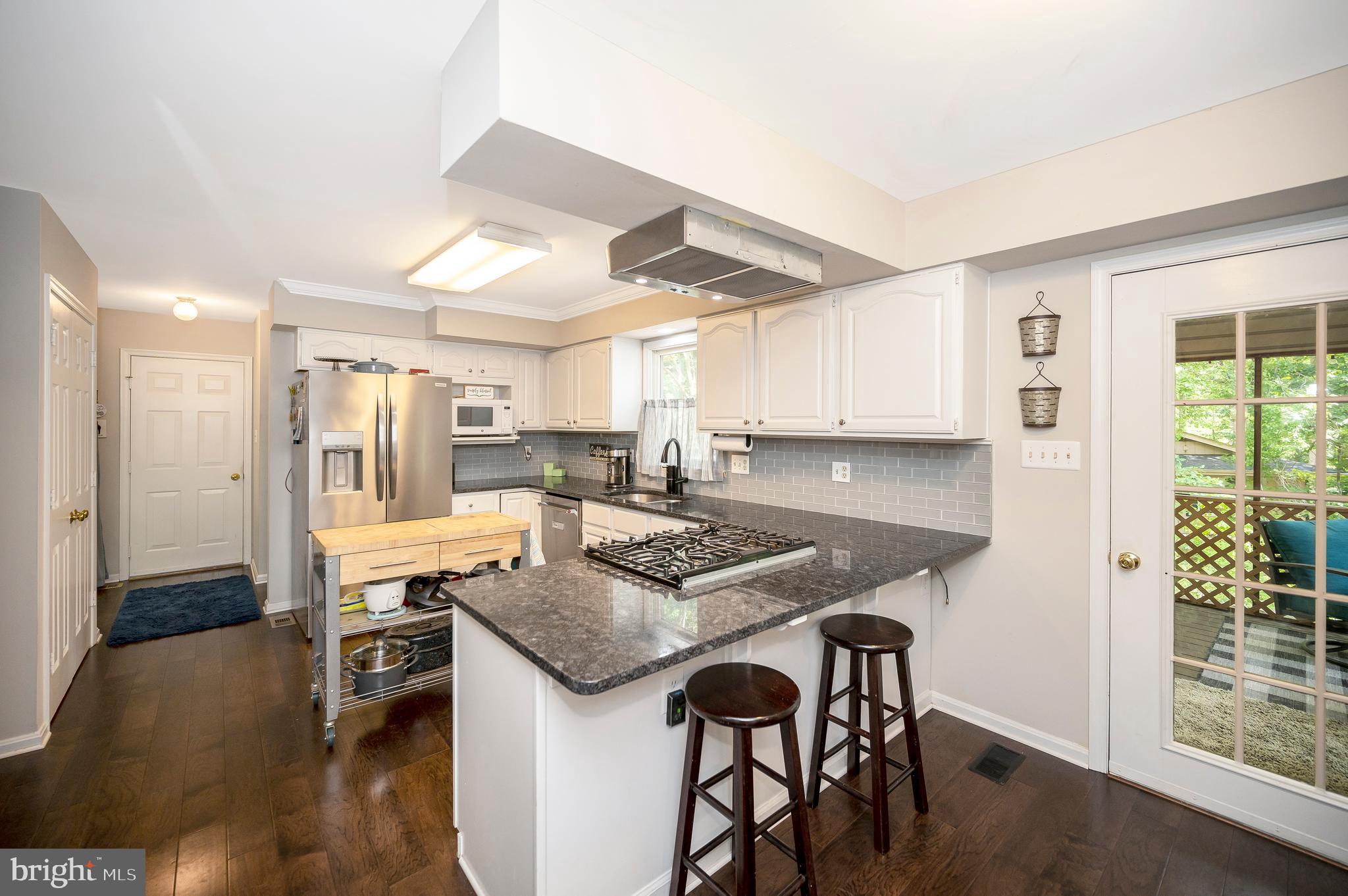 108 Meadowview Lane