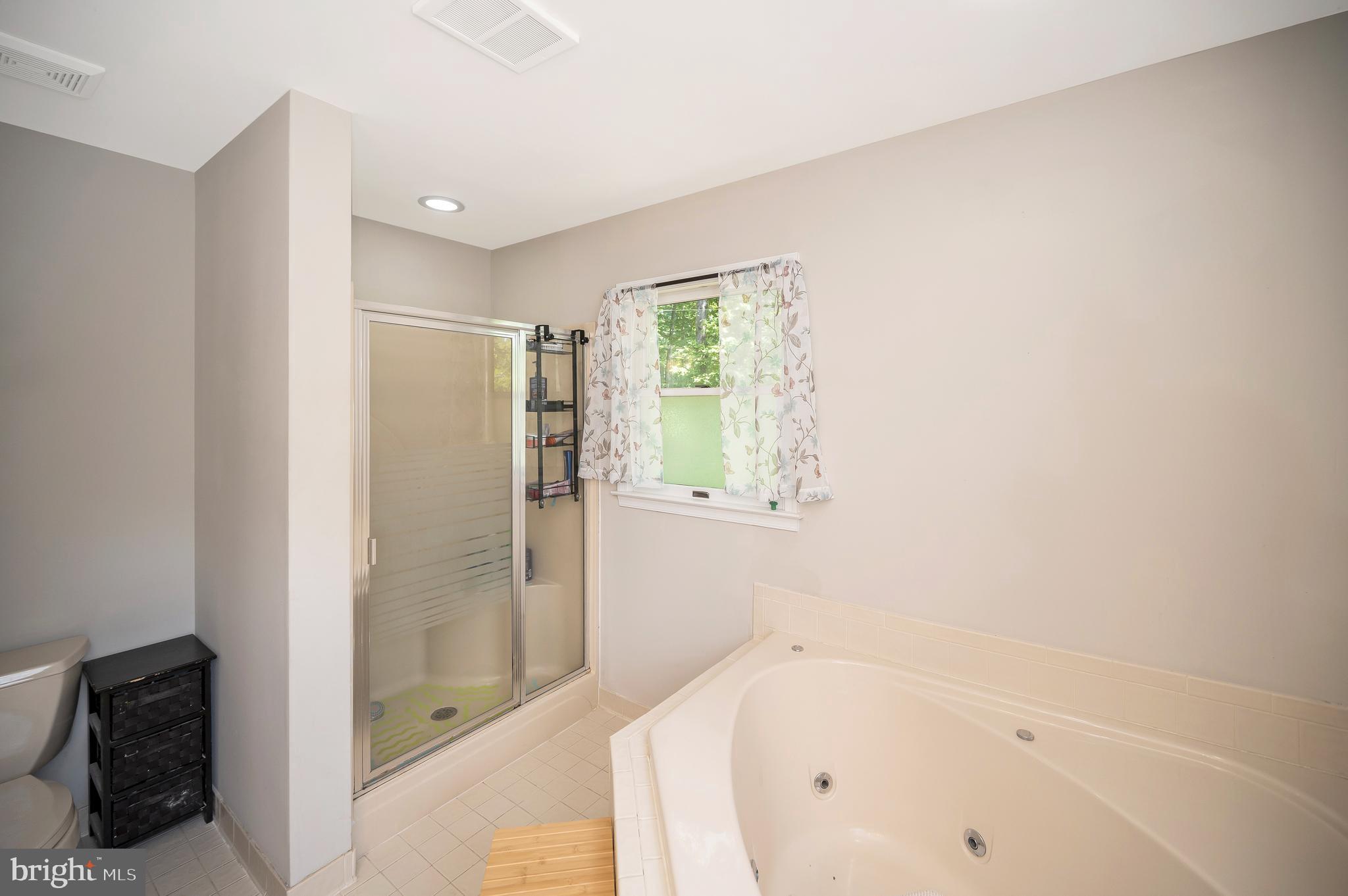 108 Meadowview Lane