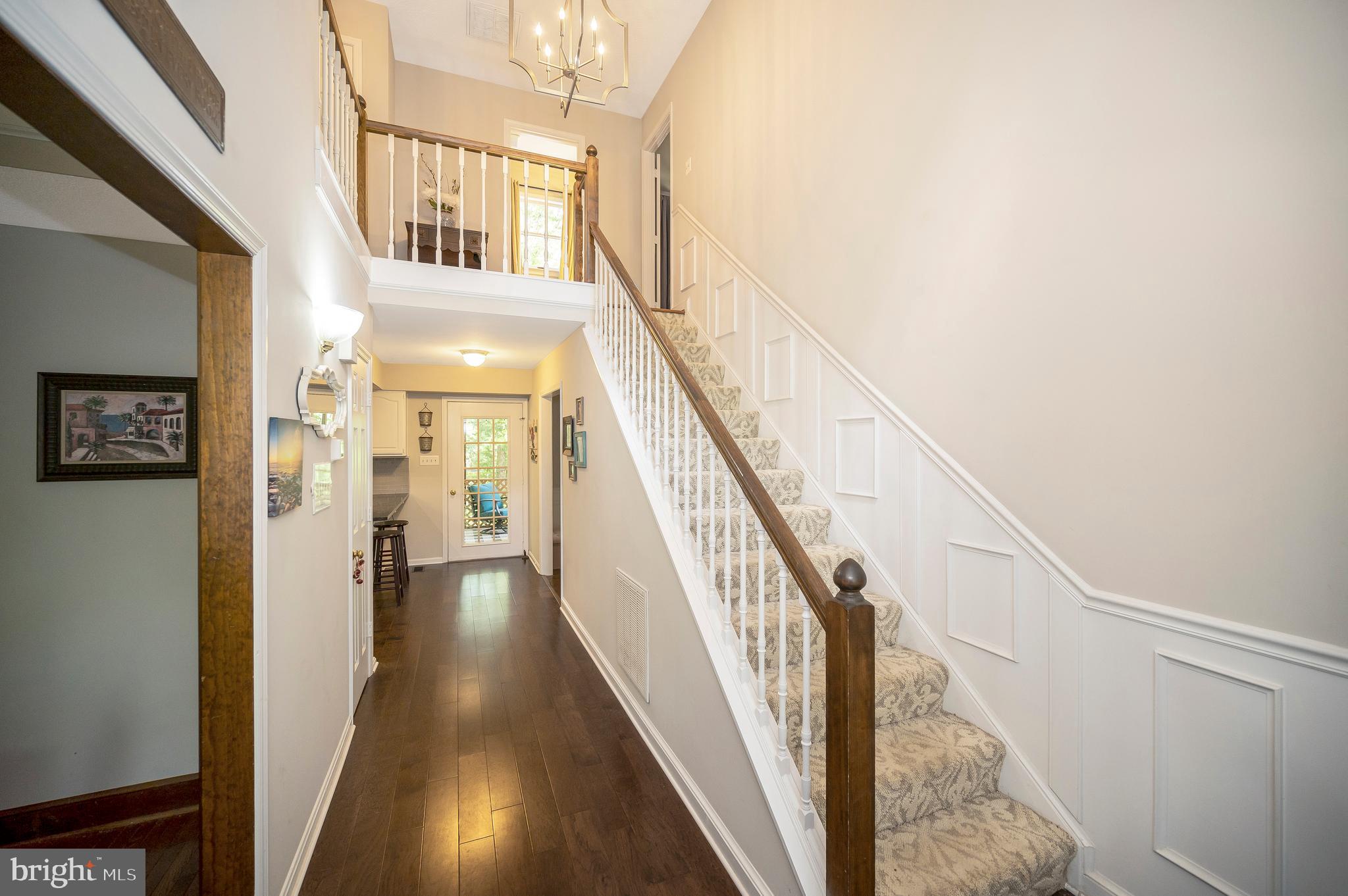 108 Meadowview Lane