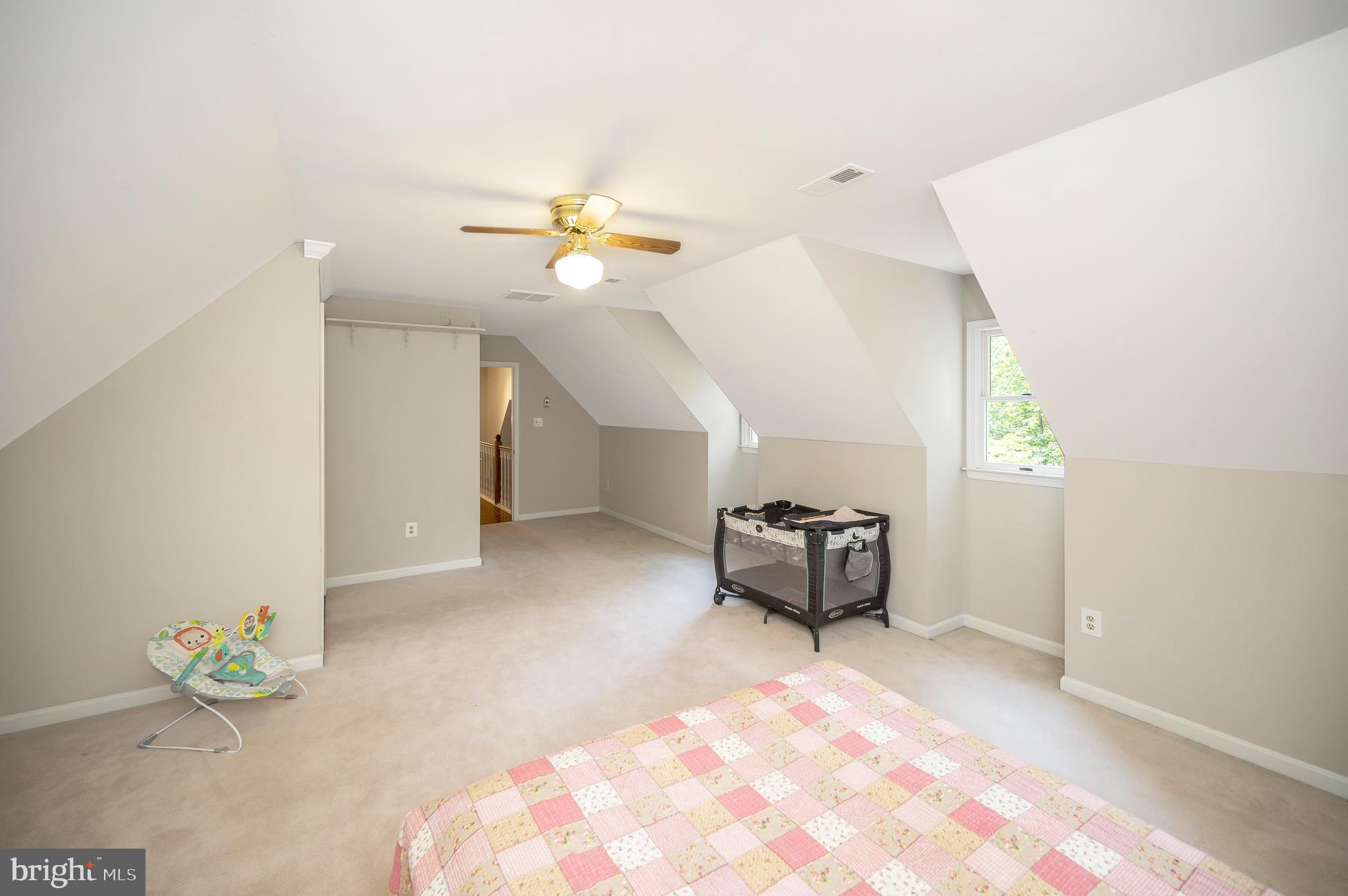 108 Meadowview Lane