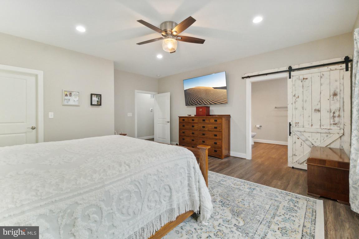 25466 Jabo Ln