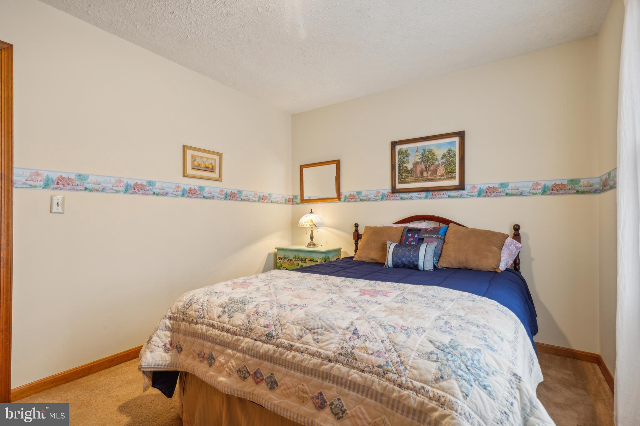 732 Lakeview Pkwy