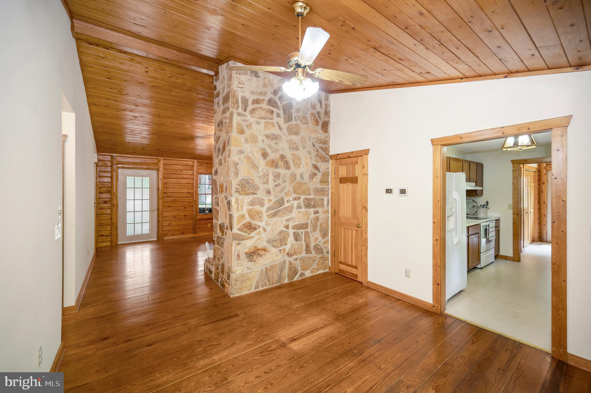 140 Monticello Cir