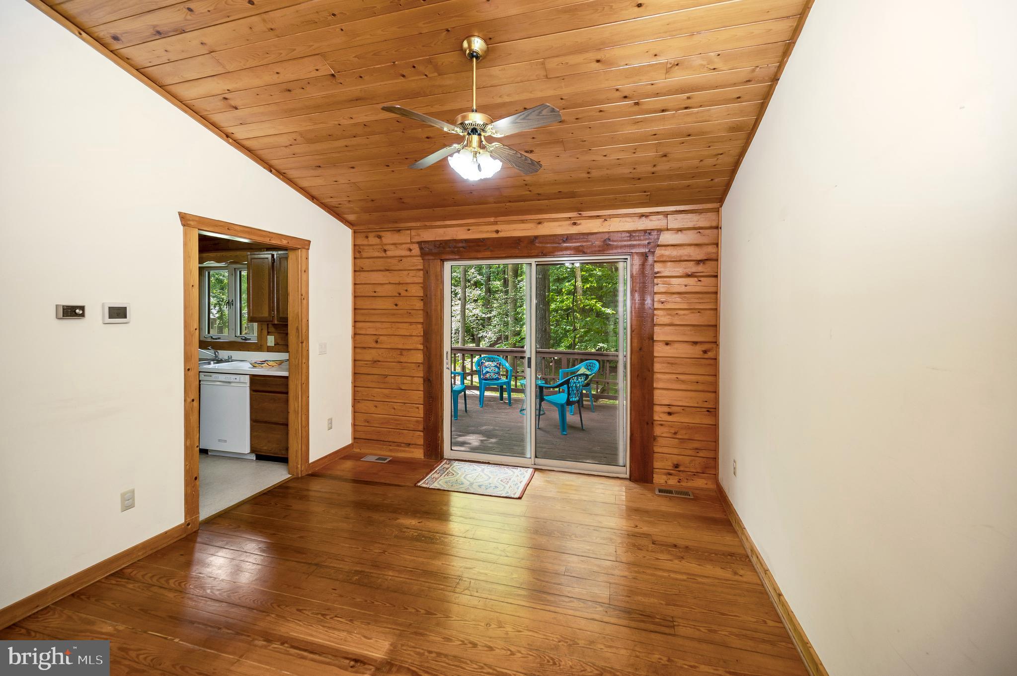 140 Monticello Cir