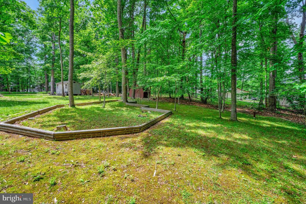 140 Monticello Cir