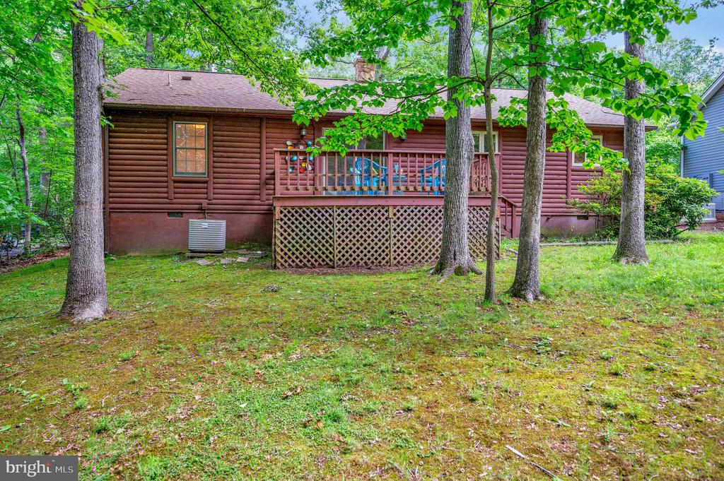 140 Monticello Cir