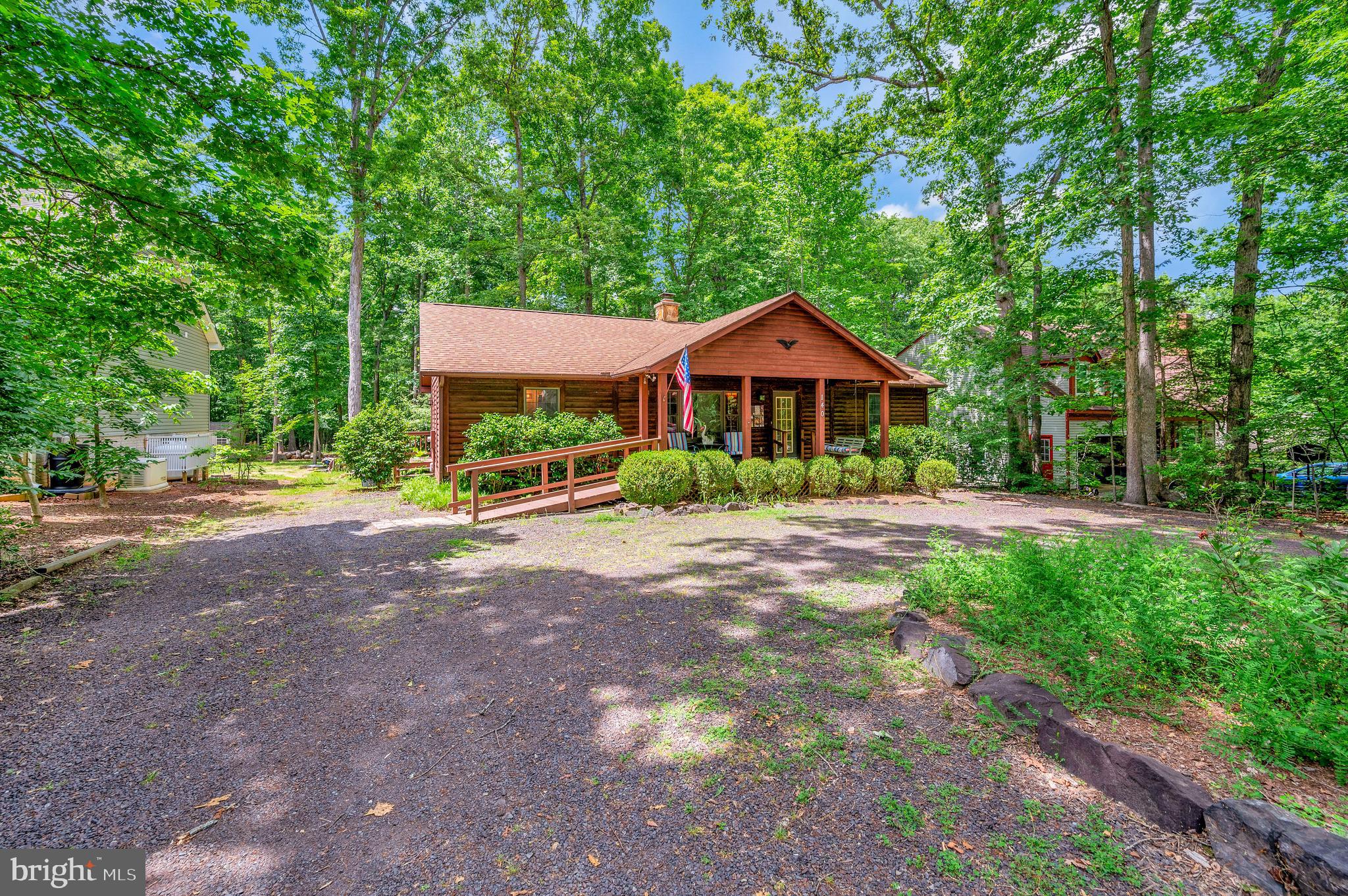 140 Monticello Cir