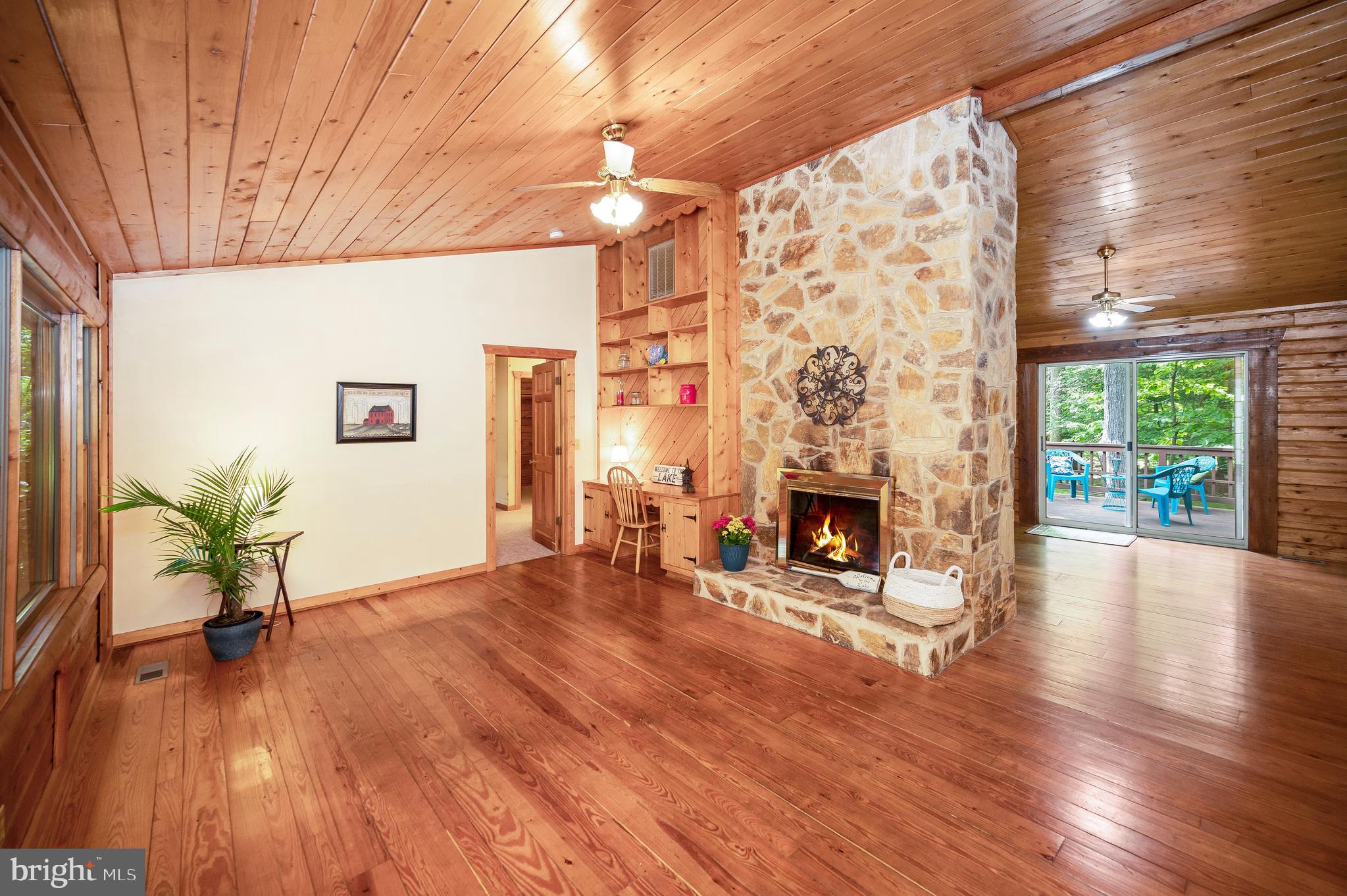 140 Monticello Cir
