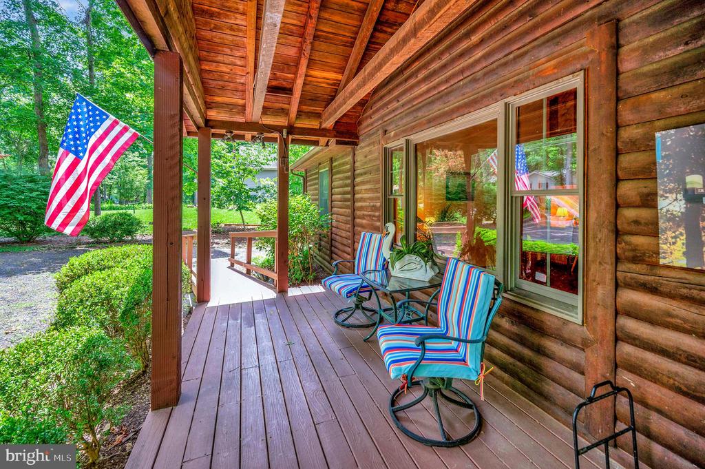 140 Monticello Cir