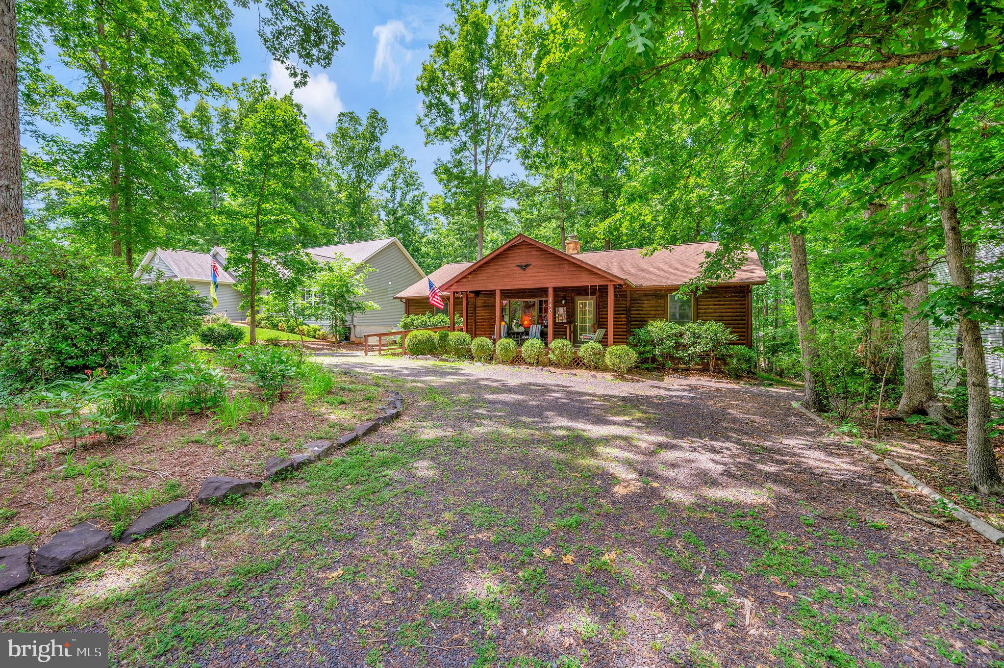 140 Monticello Cir