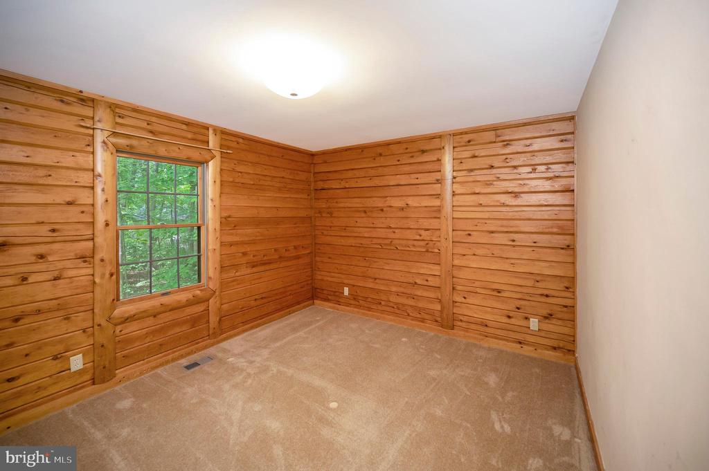 140 Monticello Cir