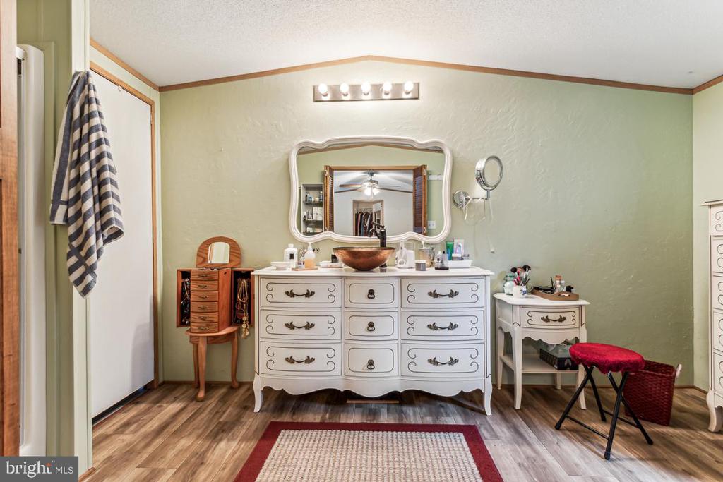 13090 DEWBERRY LANE