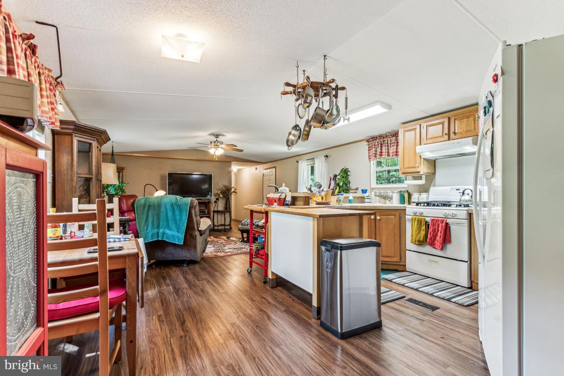 13090 DEWBERRY LANE