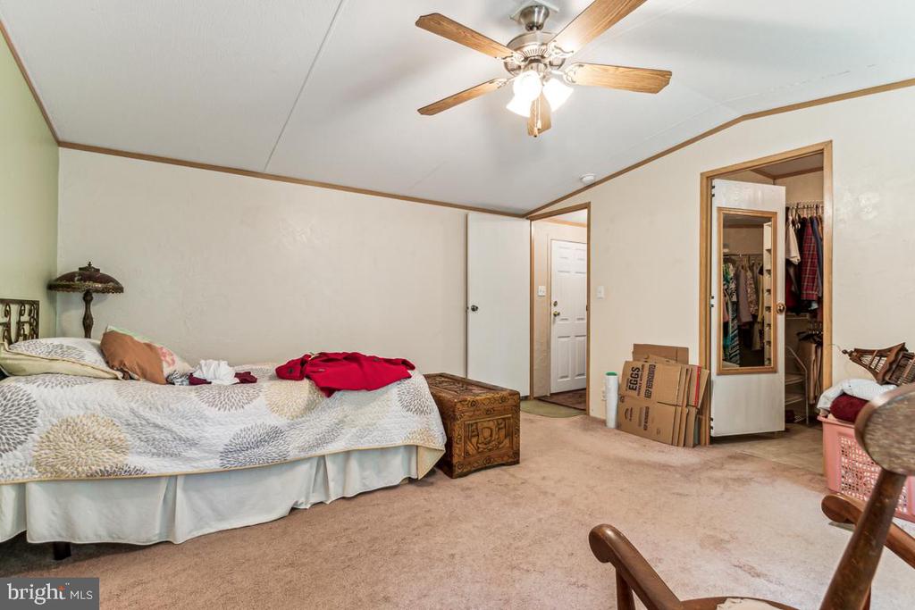 13090 DEWBERRY LANE