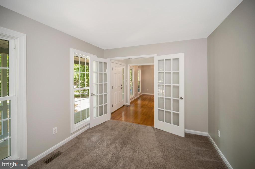 3608 Lakeview Pkwy