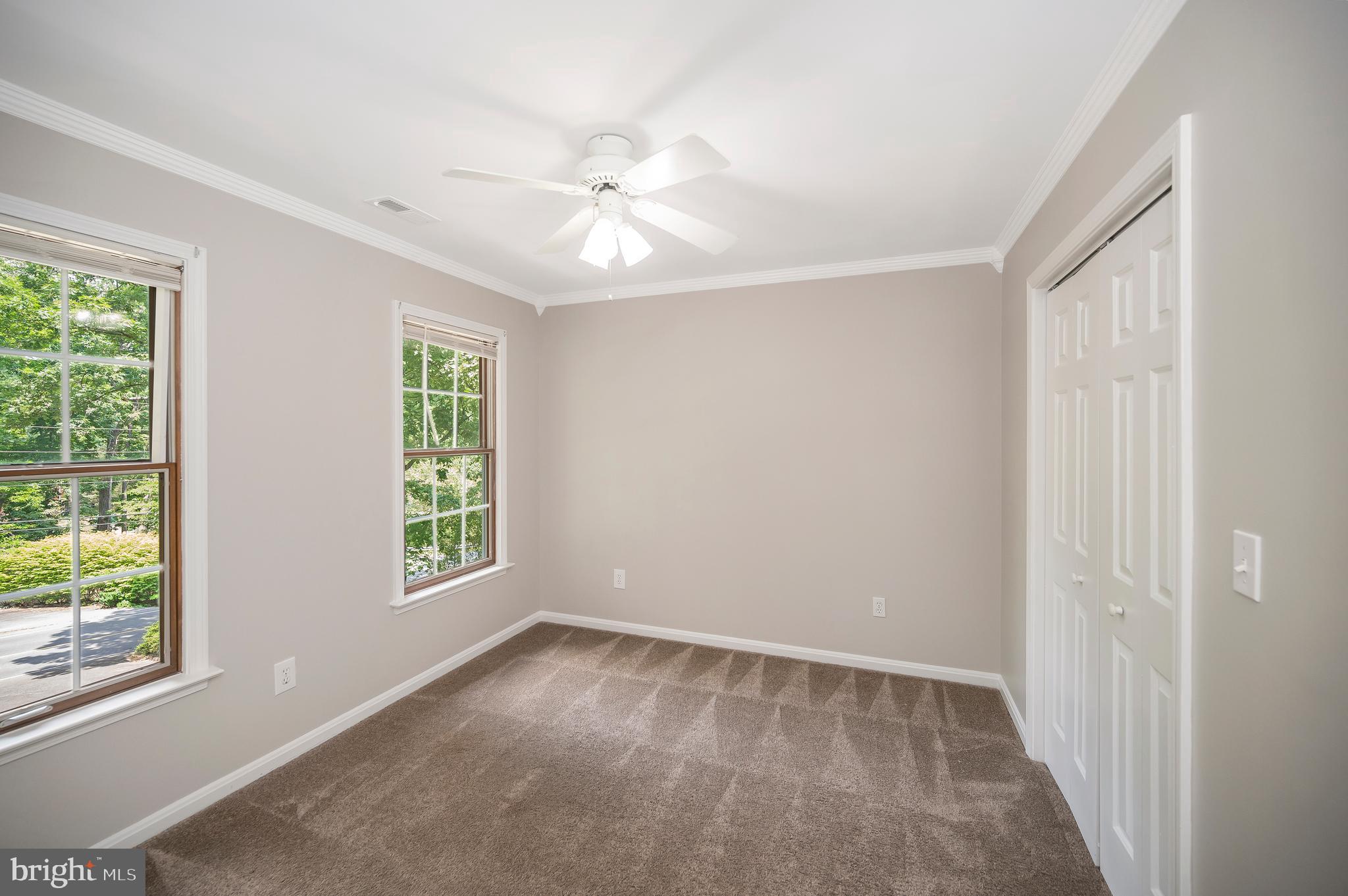 3608 Lakeview Pkwy