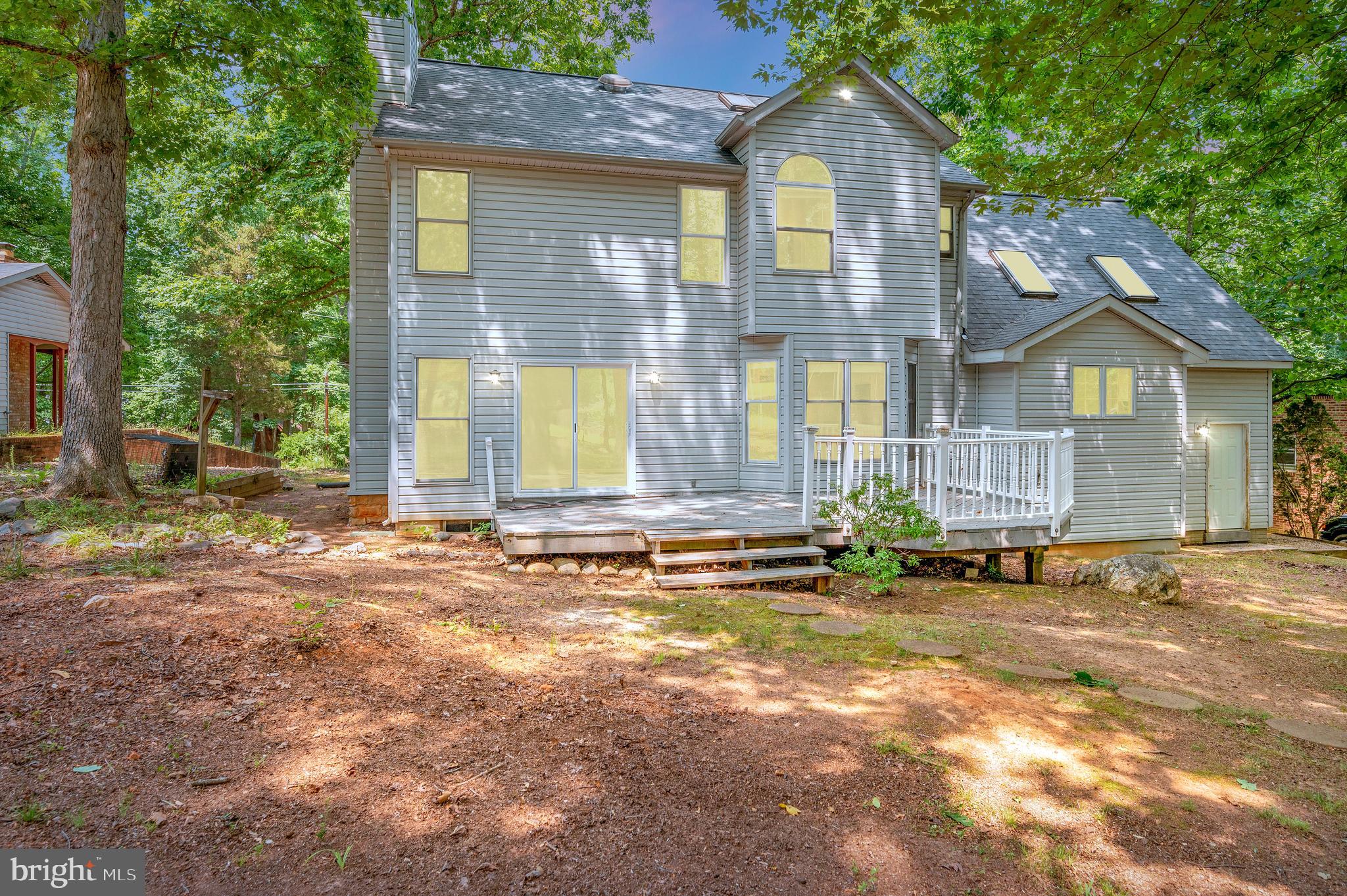 3608 Lakeview Pkwy