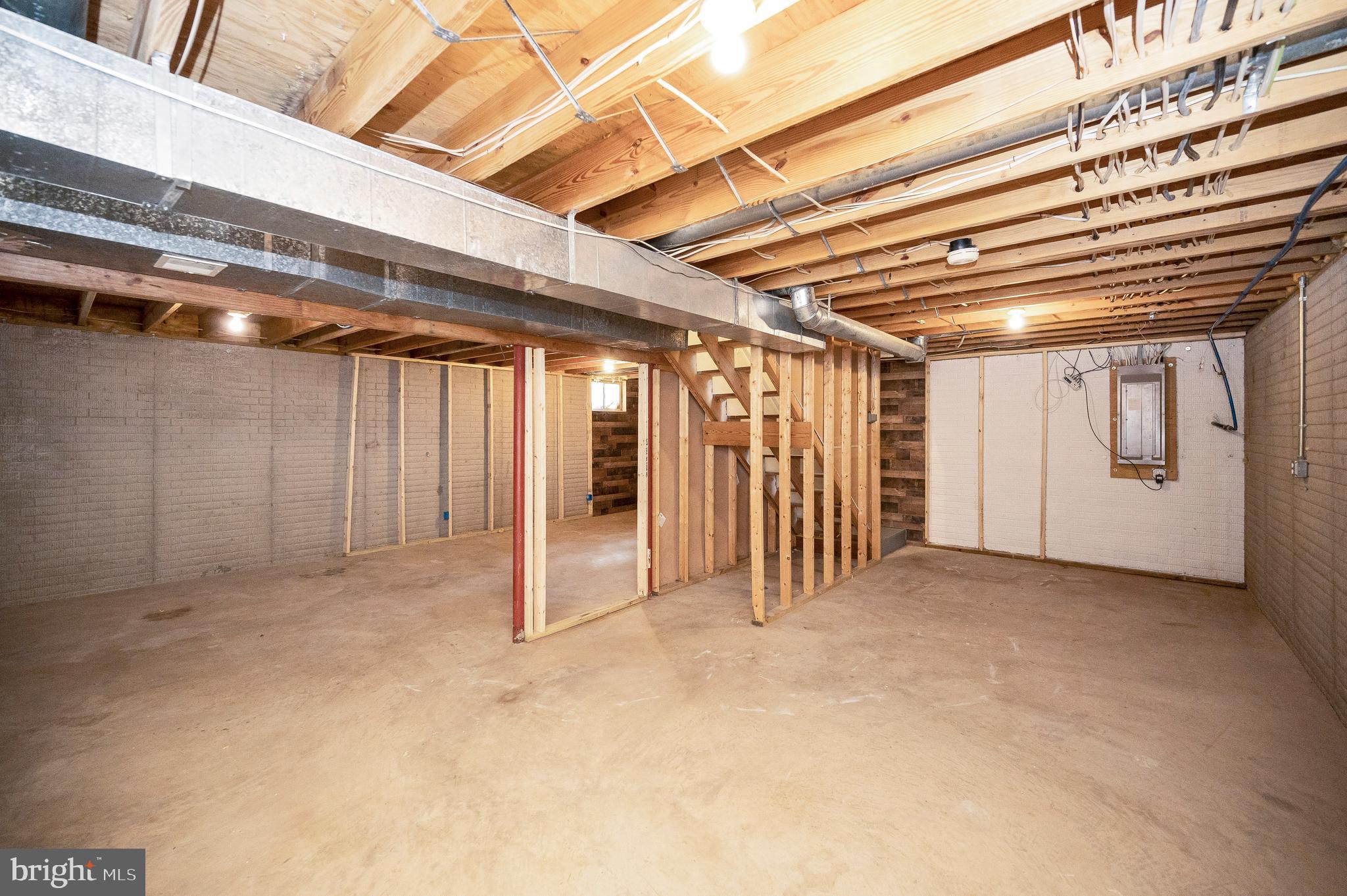 3608 Lakeview Pkwy