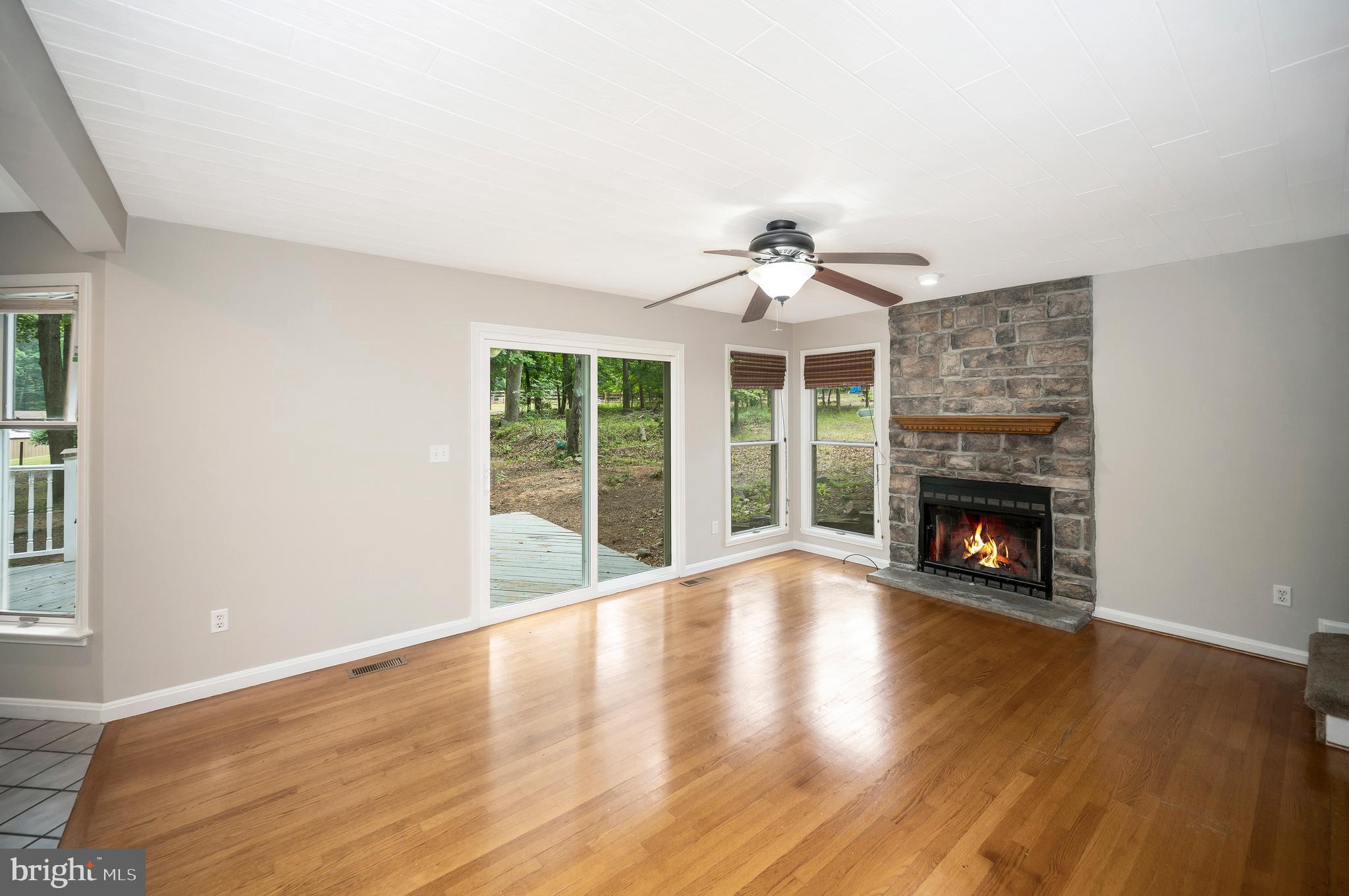 3608 Lakeview Pkwy