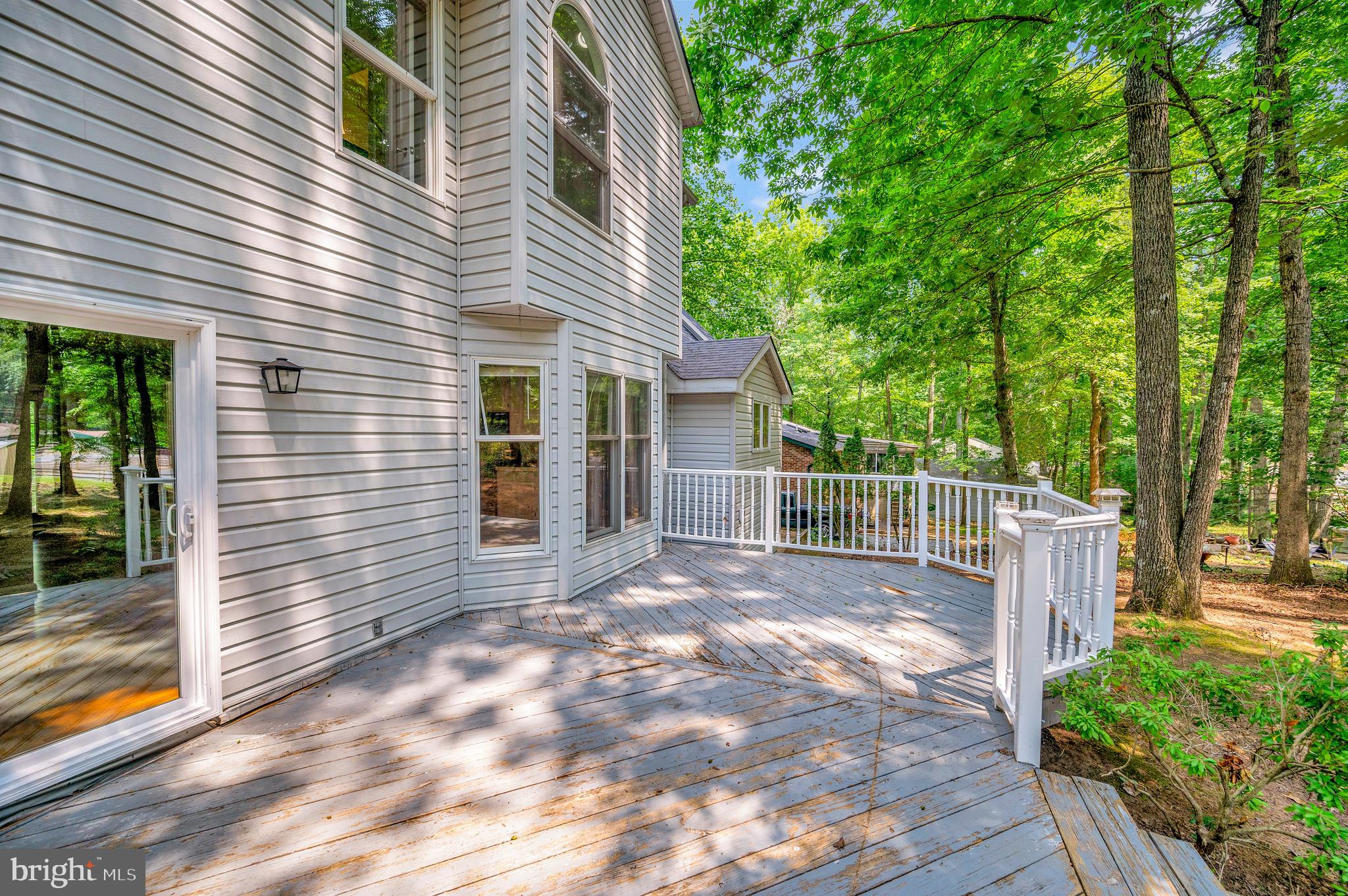 3608 Lakeview Pkwy