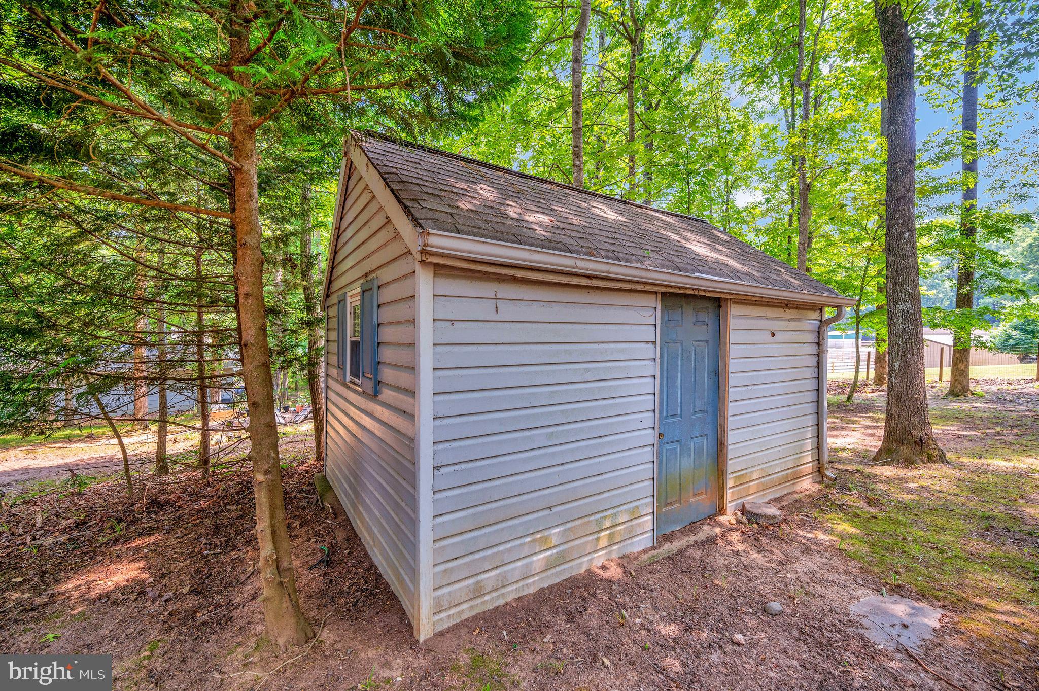 3608 Lakeview Pkwy