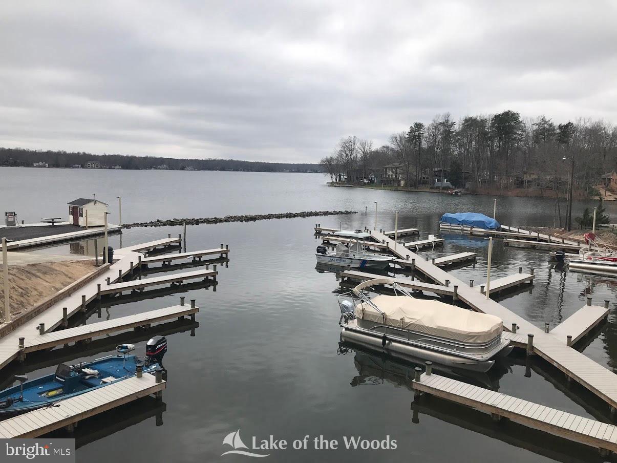 3608 Lakeview Pkwy