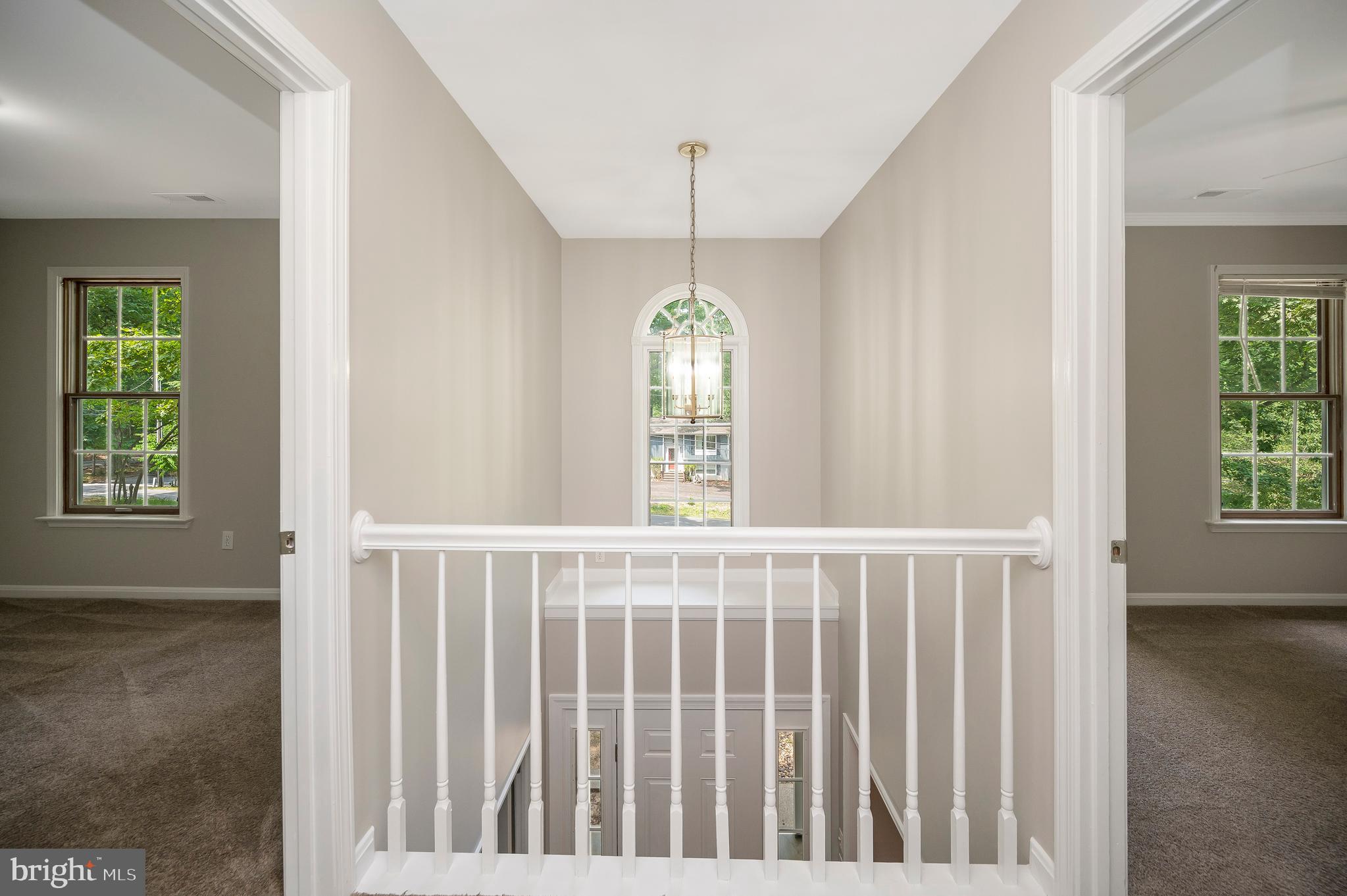 3608 Lakeview Pkwy