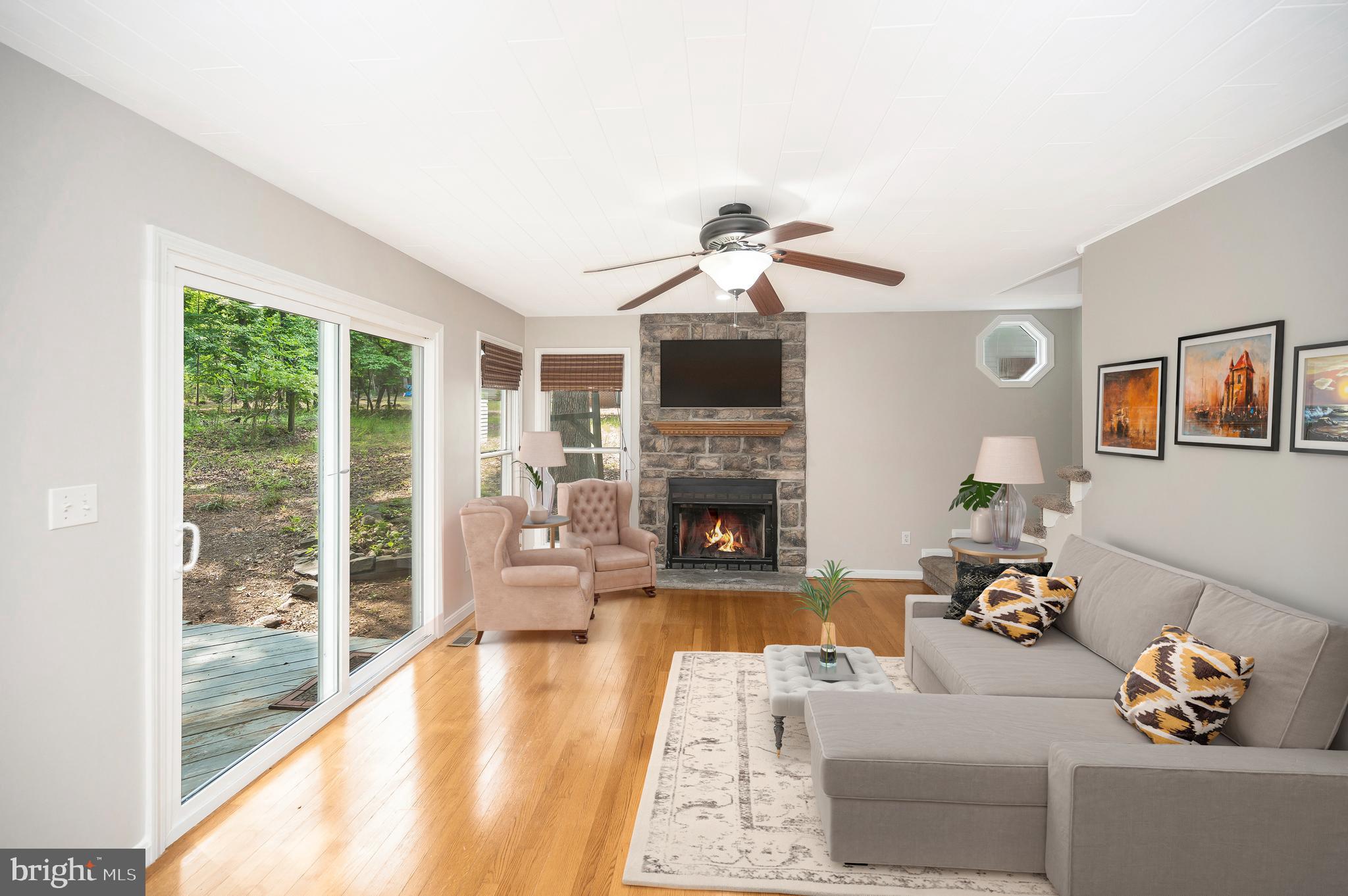 3608 Lakeview Pkwy