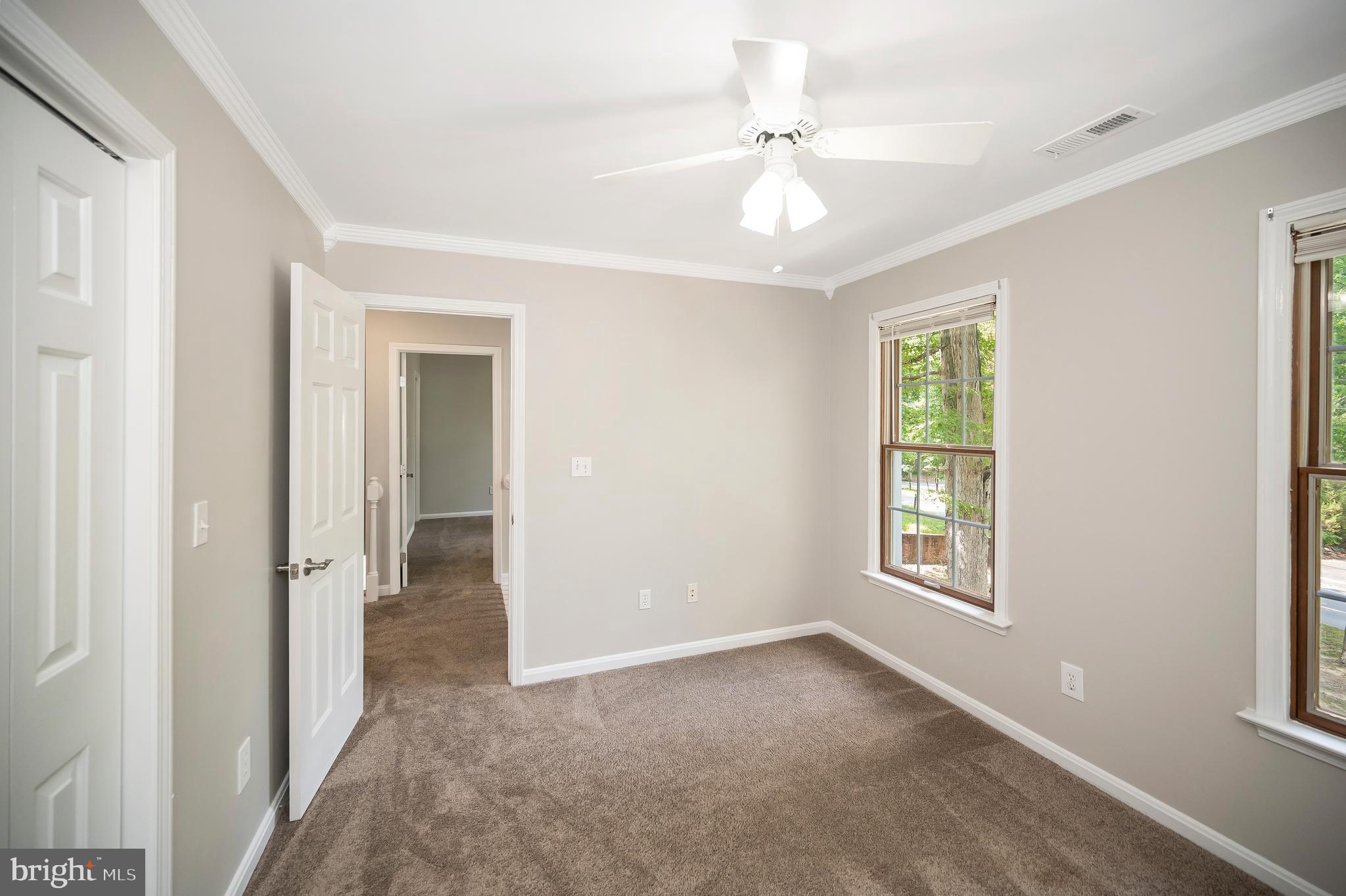 3608 Lakeview Pkwy