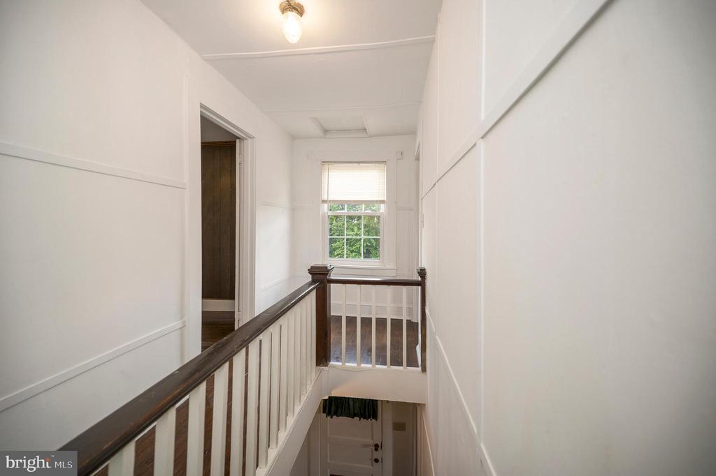32432 Zoar Rd